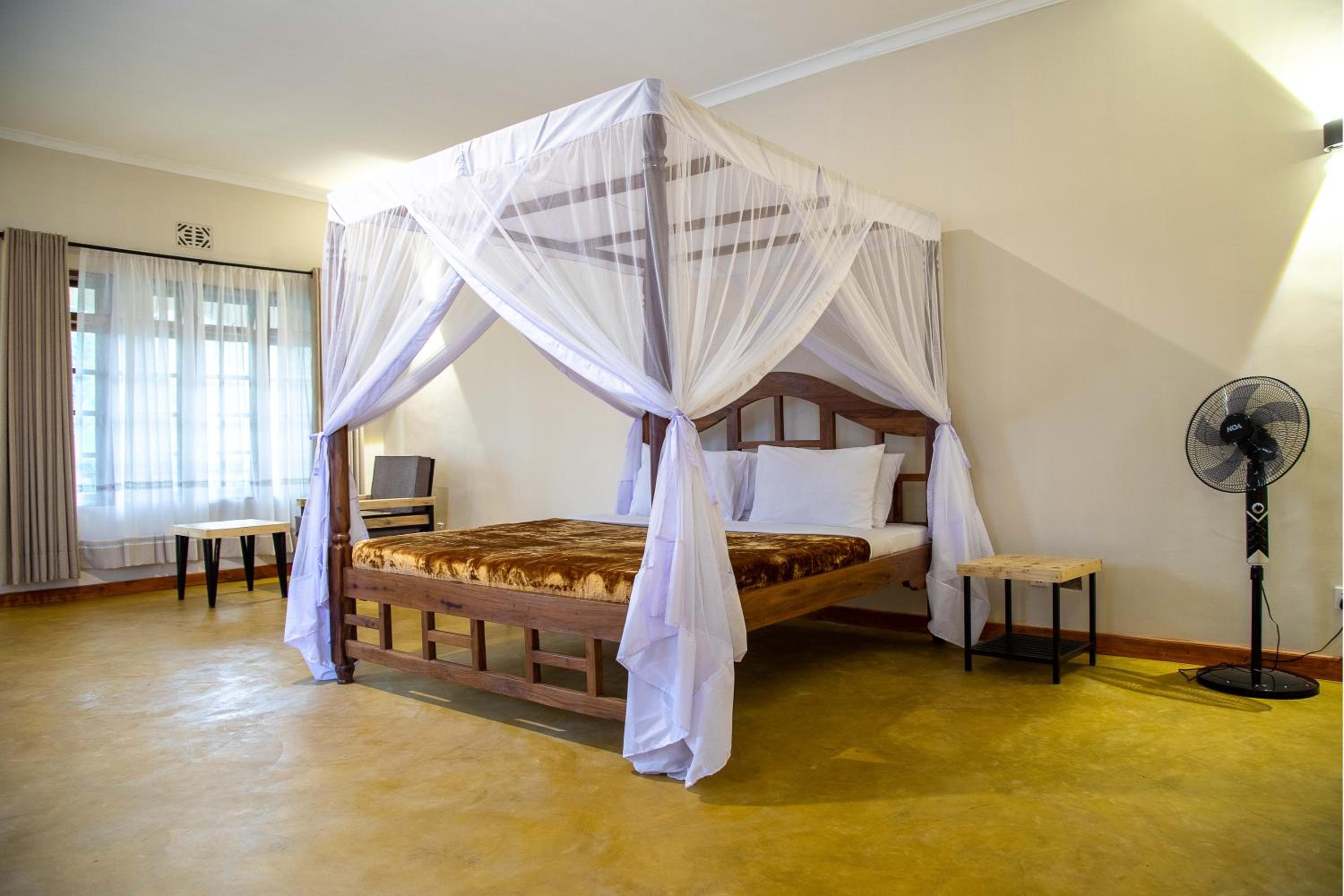 Deluxe Single Room