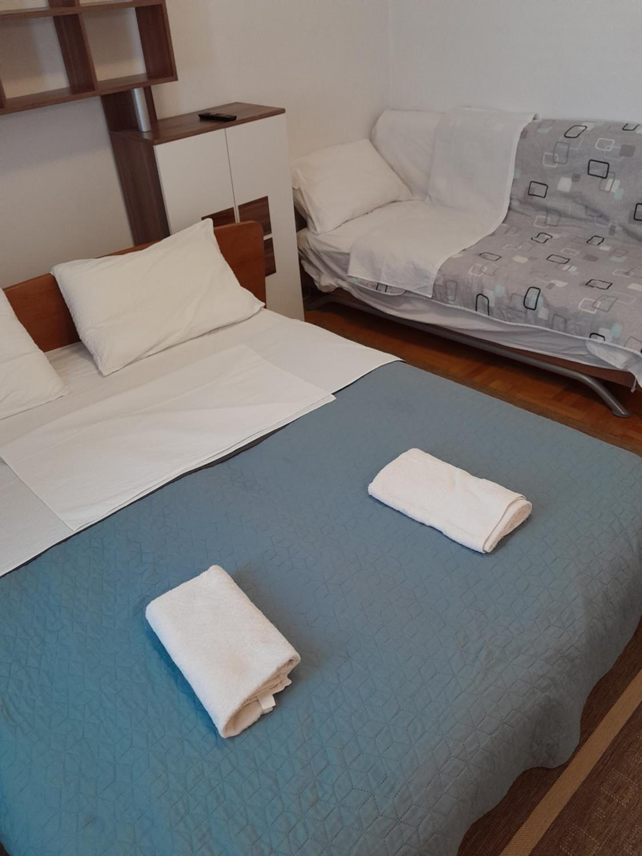 Triple Room with Shared Bathroom