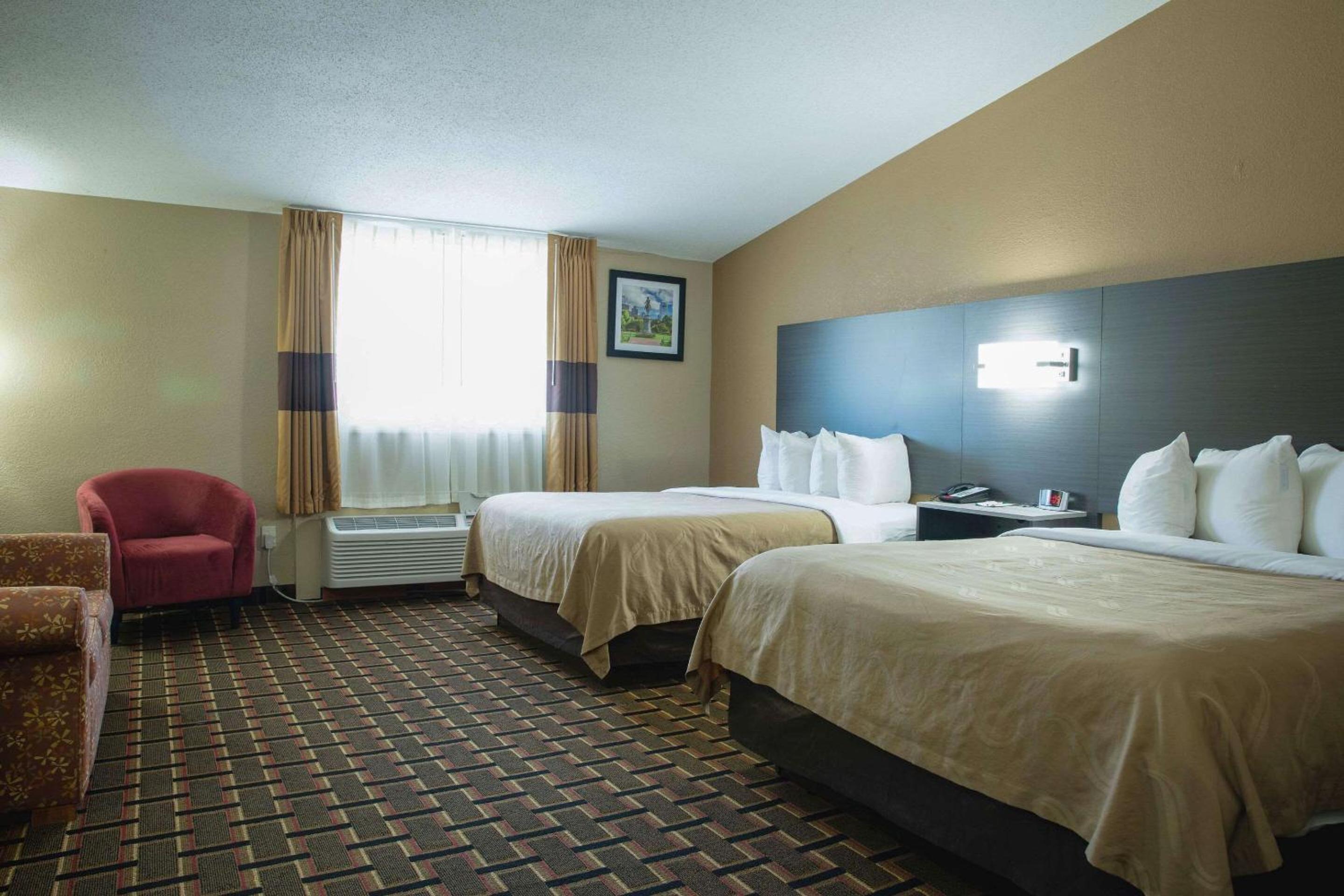 Deluxe Queen Room with Two Queen Beds - Non-Smoking photo 1