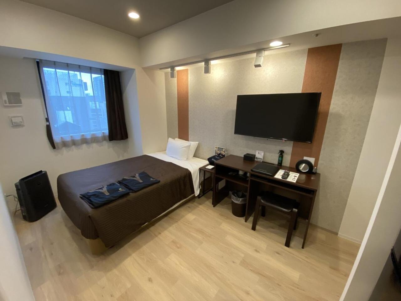 Luxury Single Room - Smoking - Photo 1