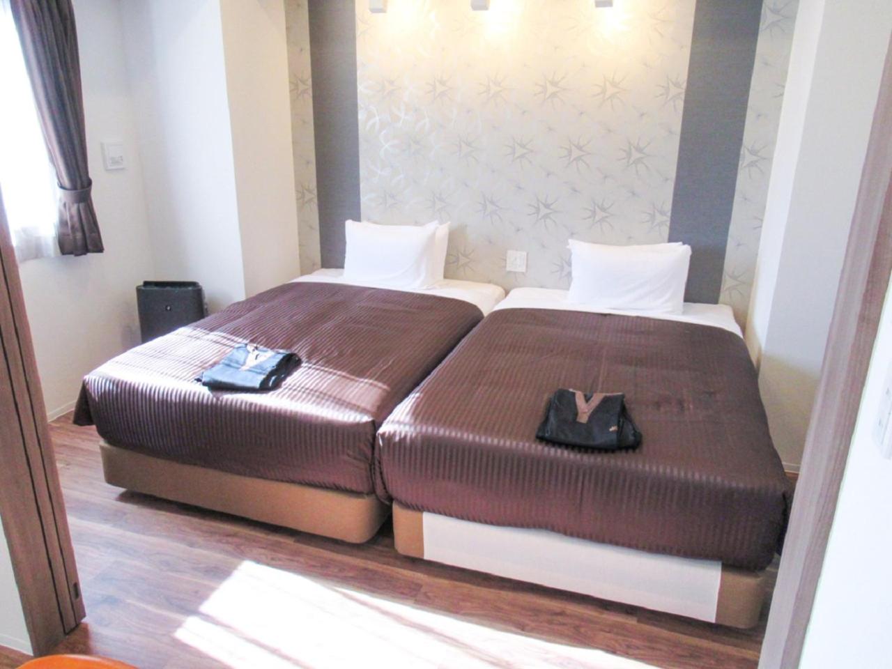 Luxury Twin Room - Smoking - Photo 1
