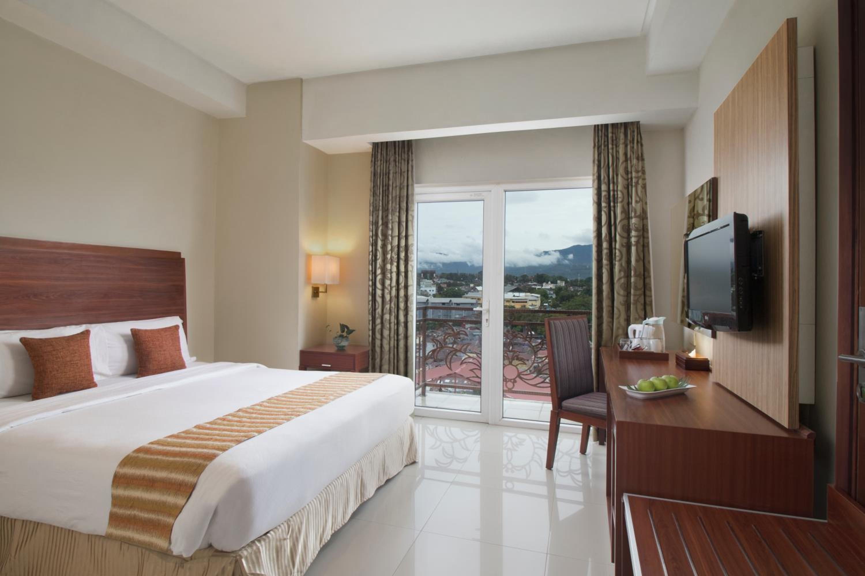 Superior Double or Twin Room photo 3
