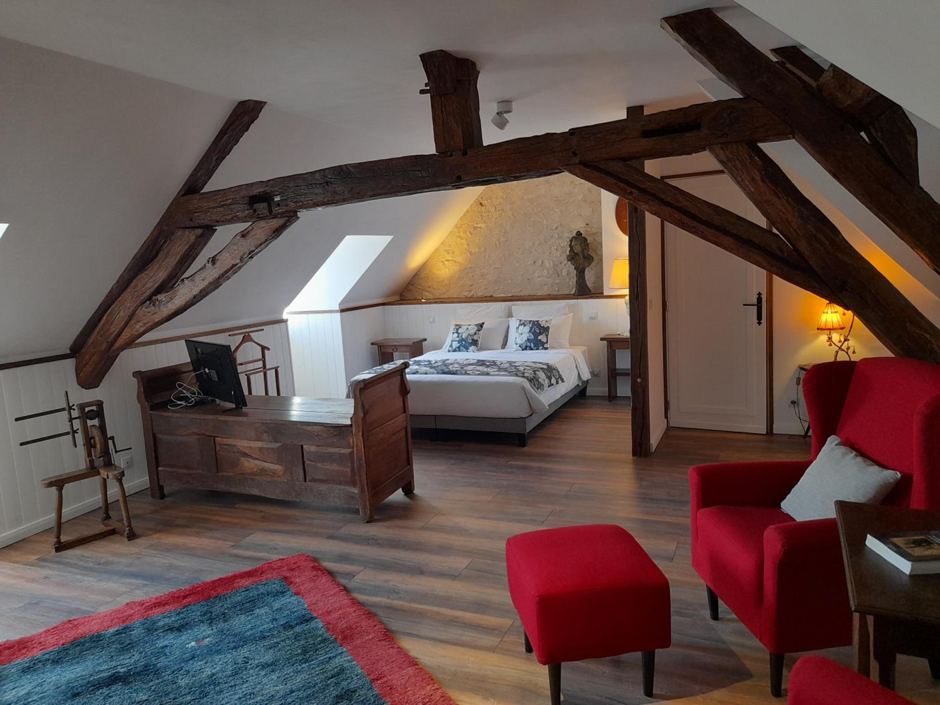 Suite with City View