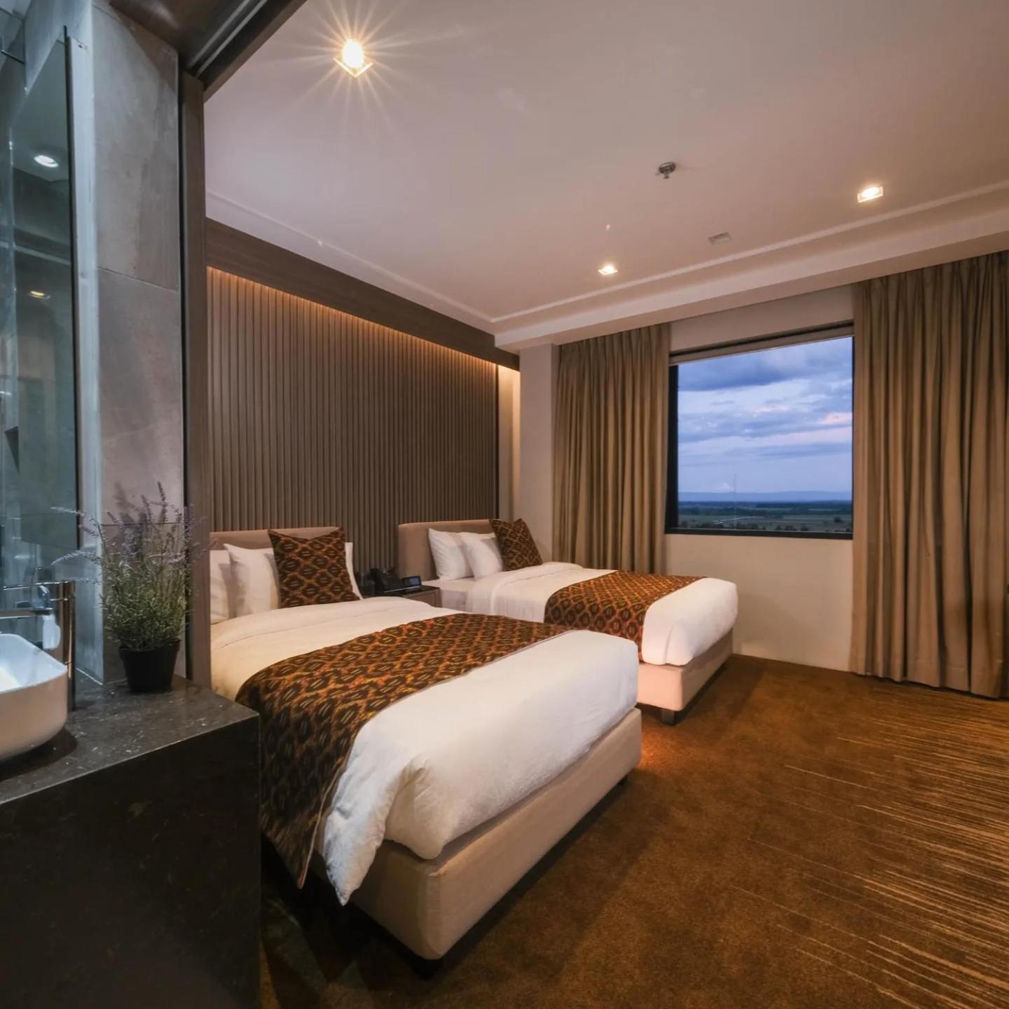 Double or Twin Room with Private Bathroom photo 1