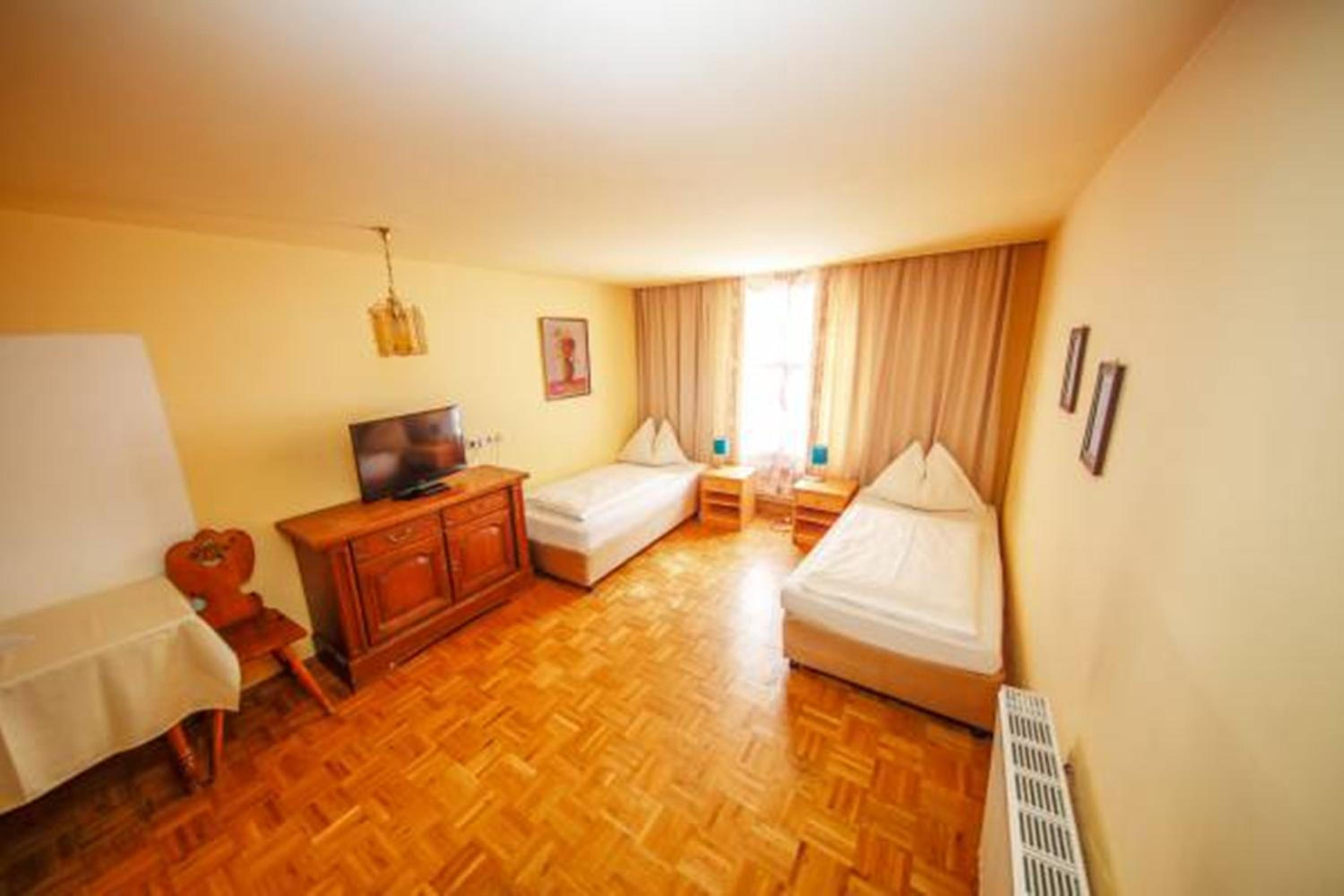 Family Room photo 3