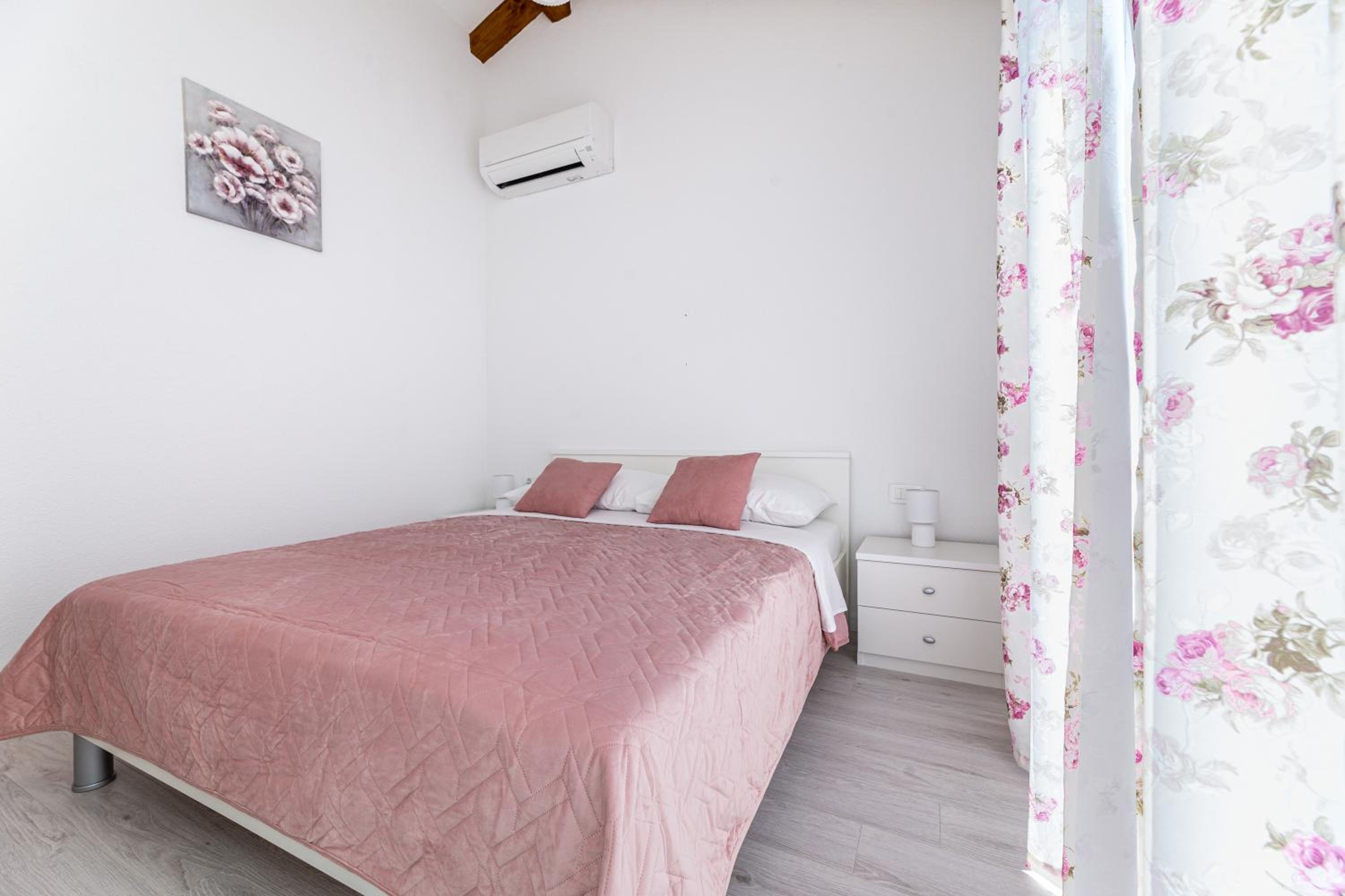 One-Bedroom Villa photo 1