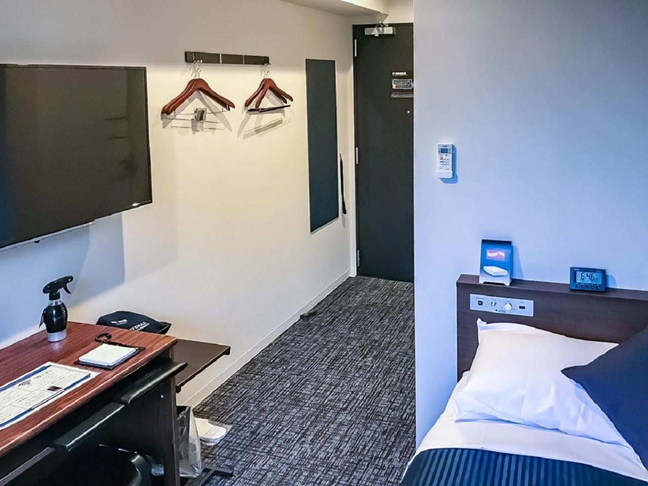 Double Room with Small Double Bed - Non-Smoking - Photo 1