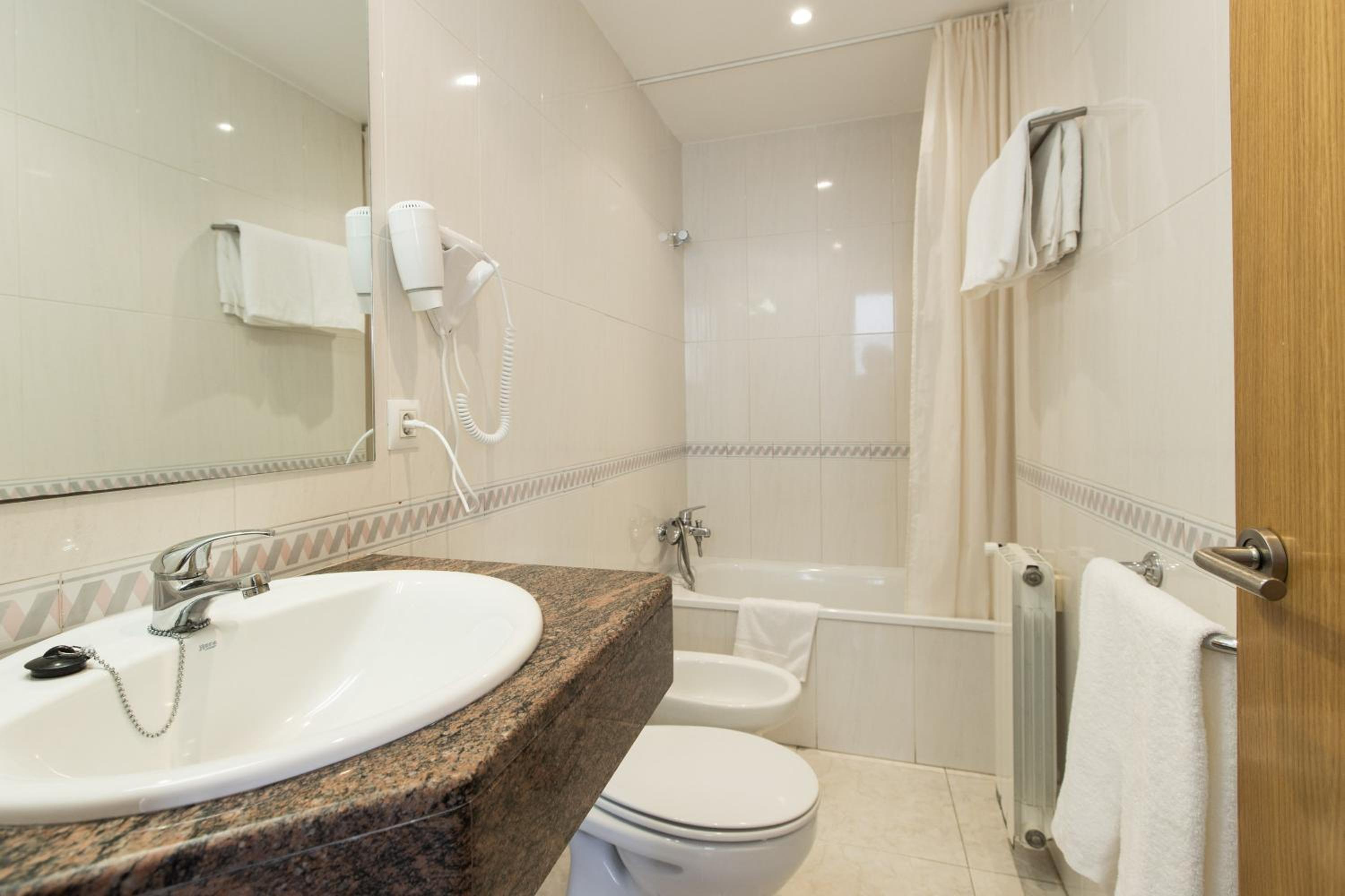 Triple Room - Photo 4