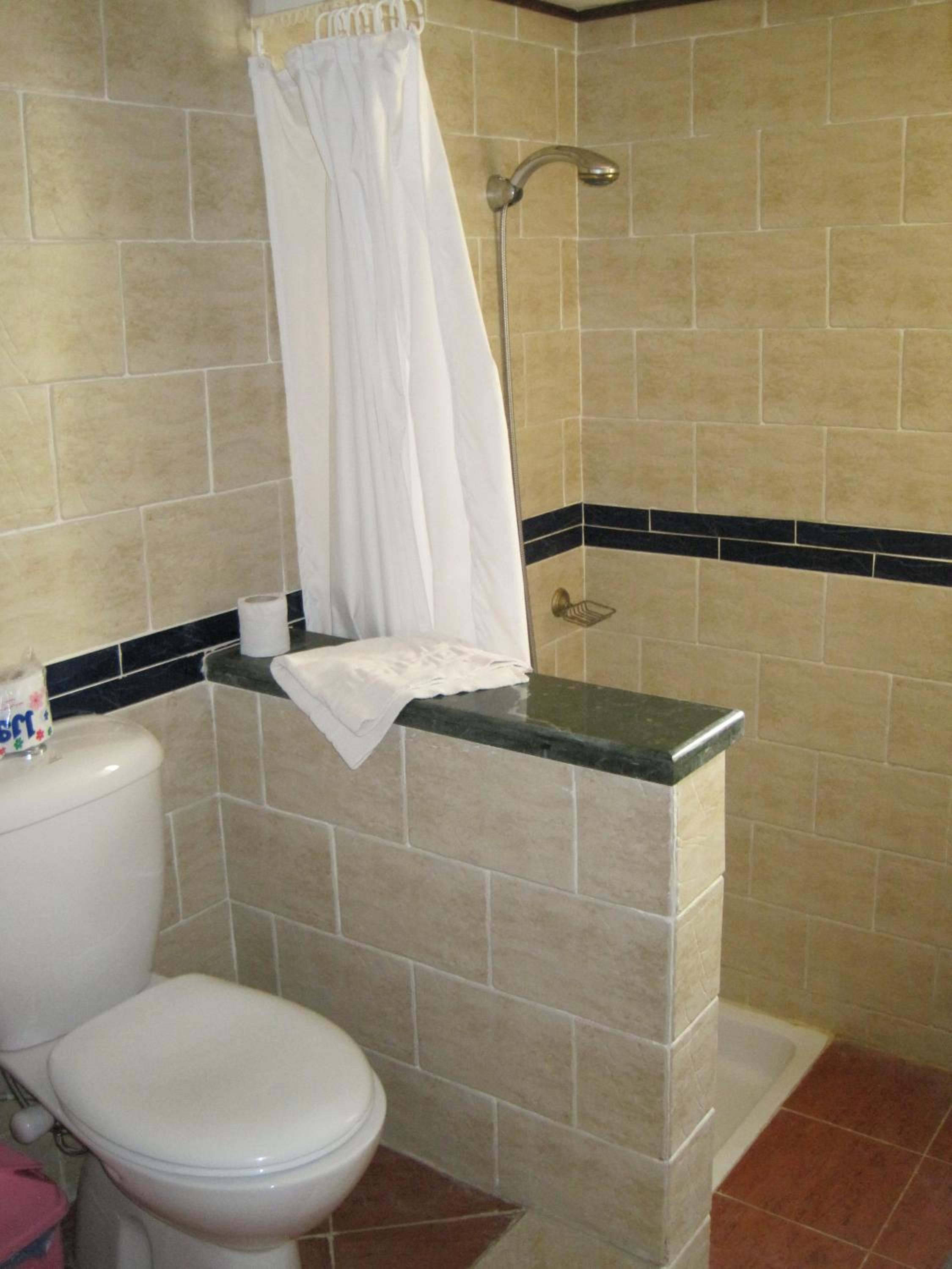 Standard Triple Room photo 3