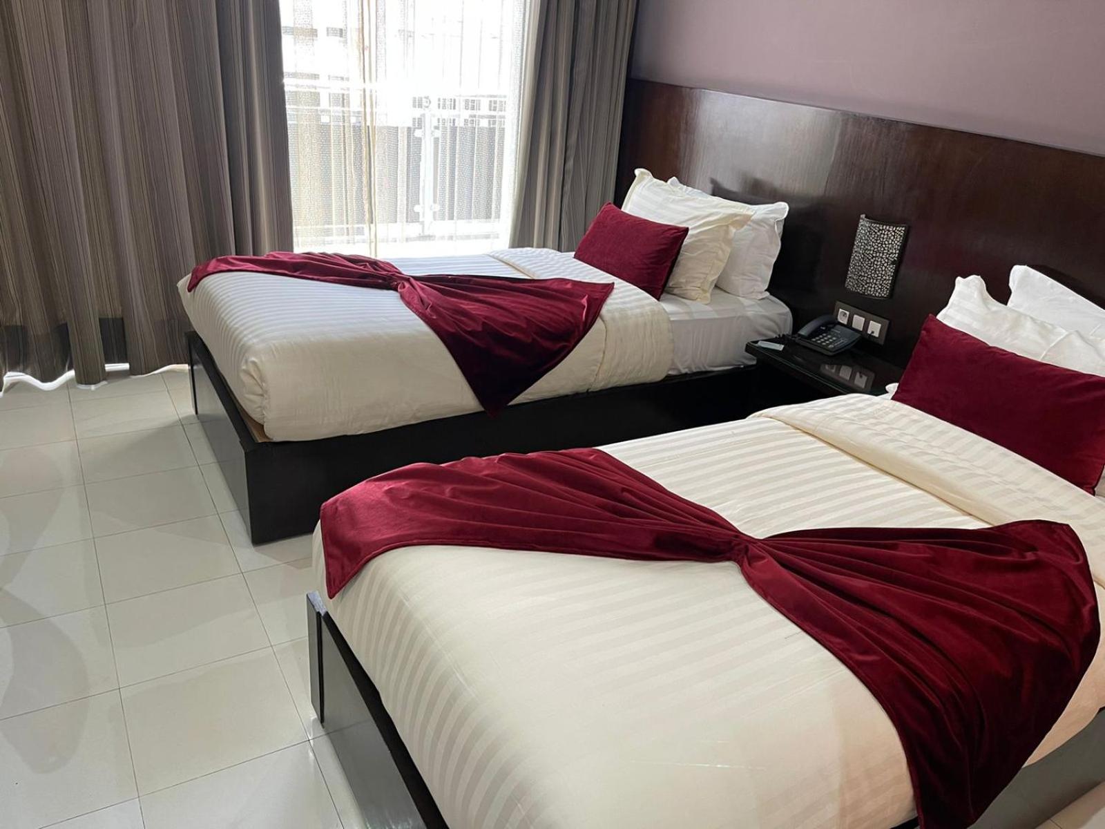 Double or Twin Room photo 3