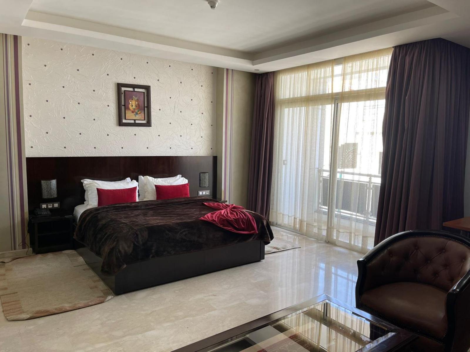Suite photo 1