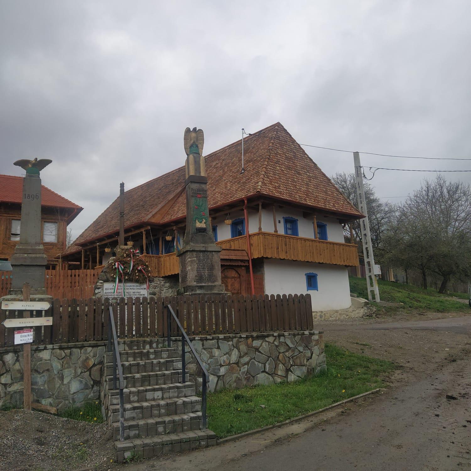 Superior Chalet photo 2