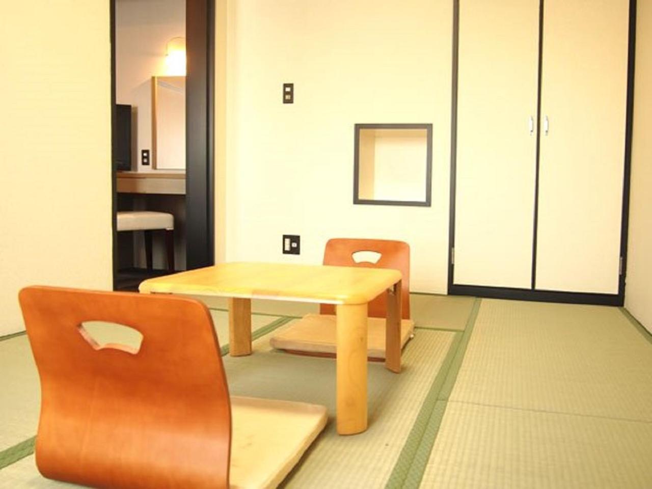 Japanese Western Room - Non-Smoking