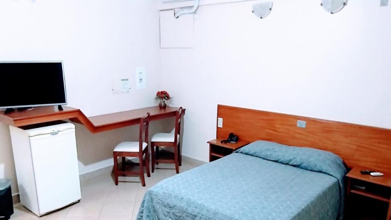 Deluxe Double Room with Shower photo 3