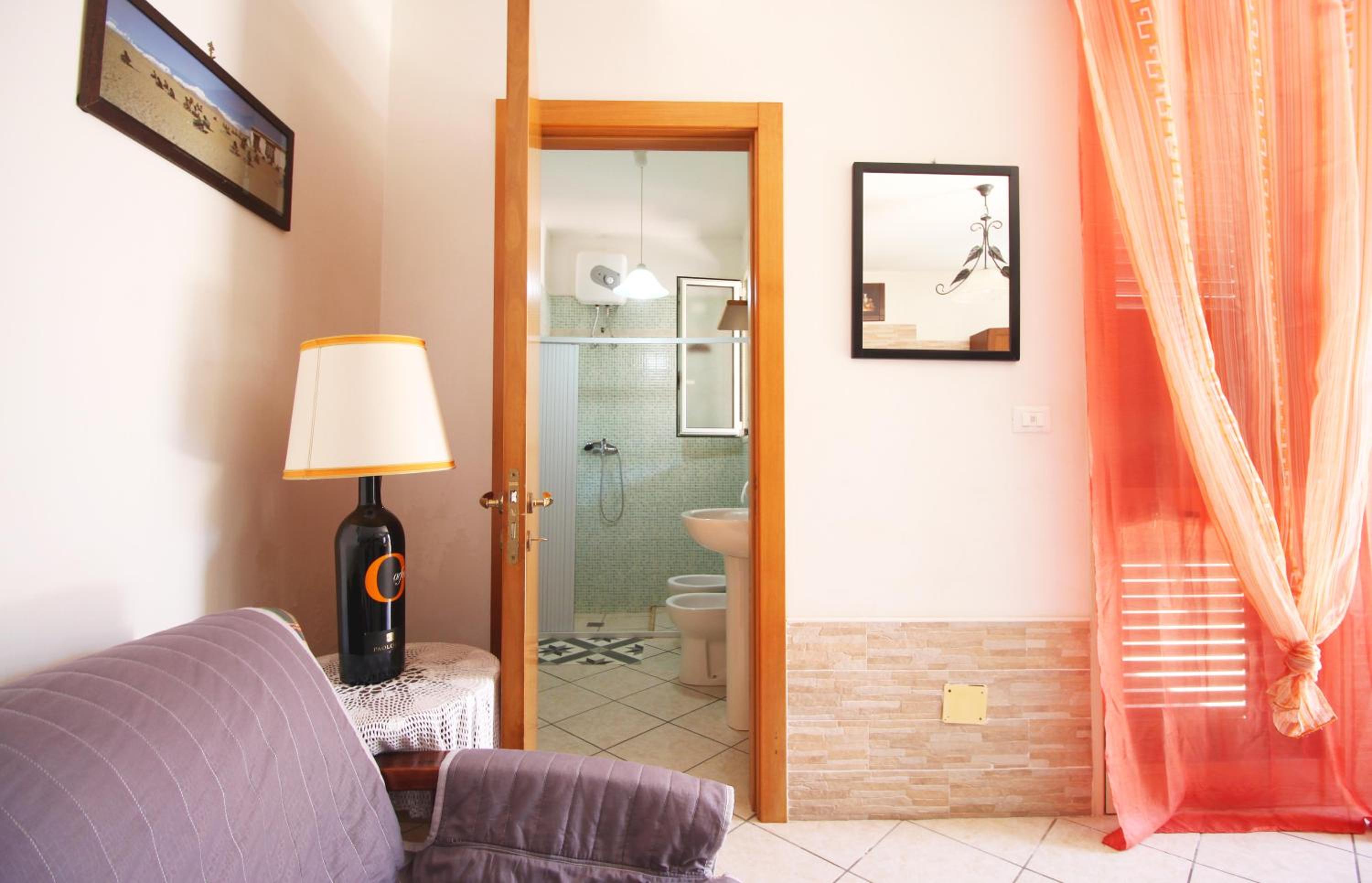 Two-Bedroom Townhouse photo 1