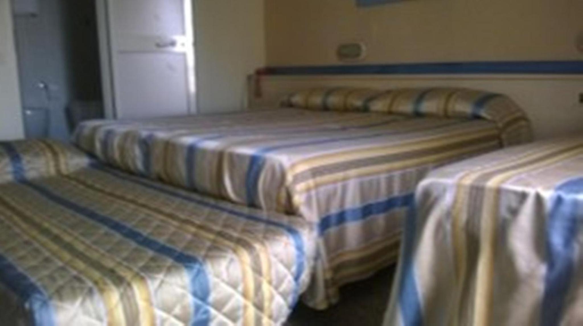 Quadruple Room photo 2