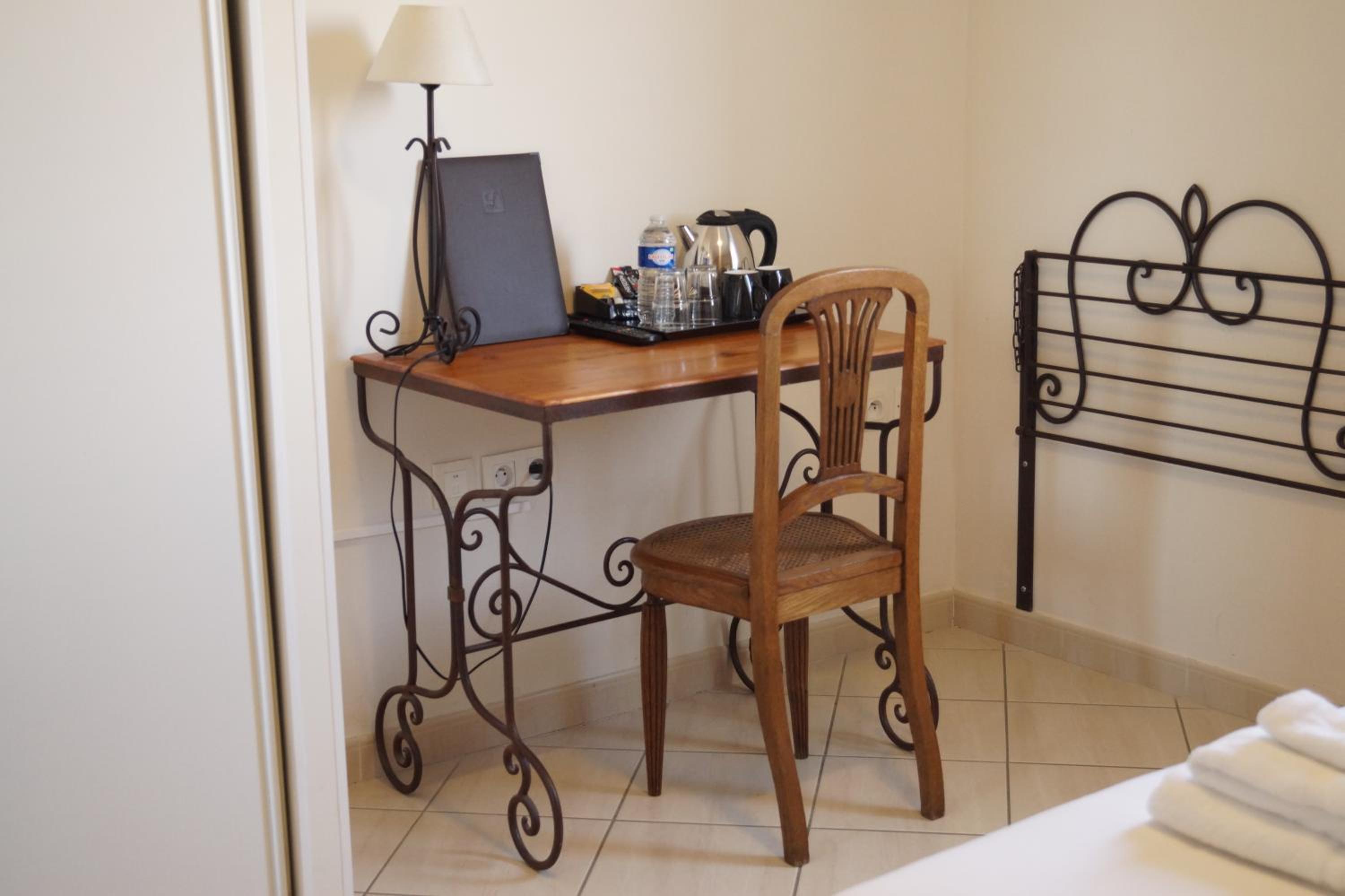 Single Room - Photo 4