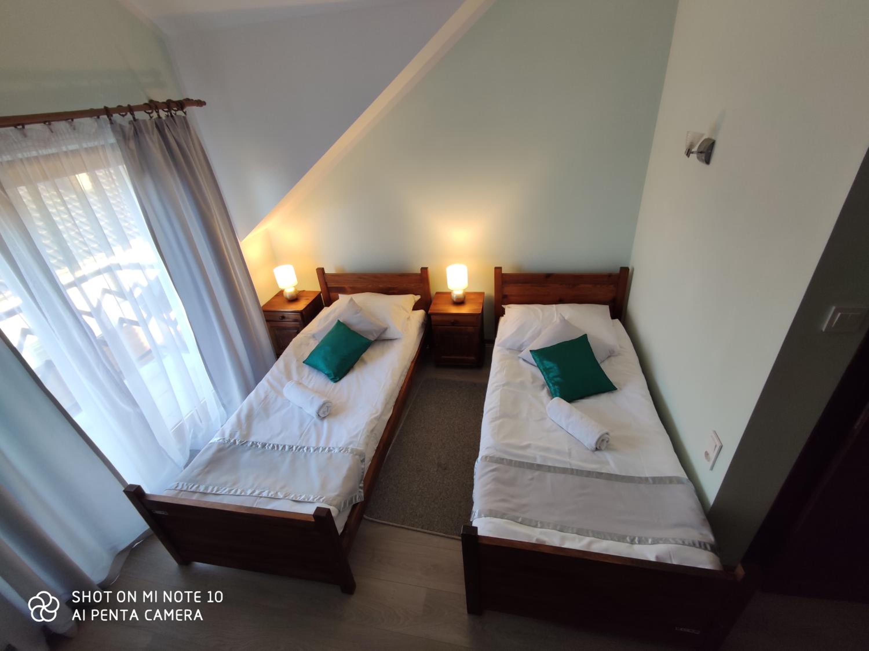 Twin Room with Balcony photo 2