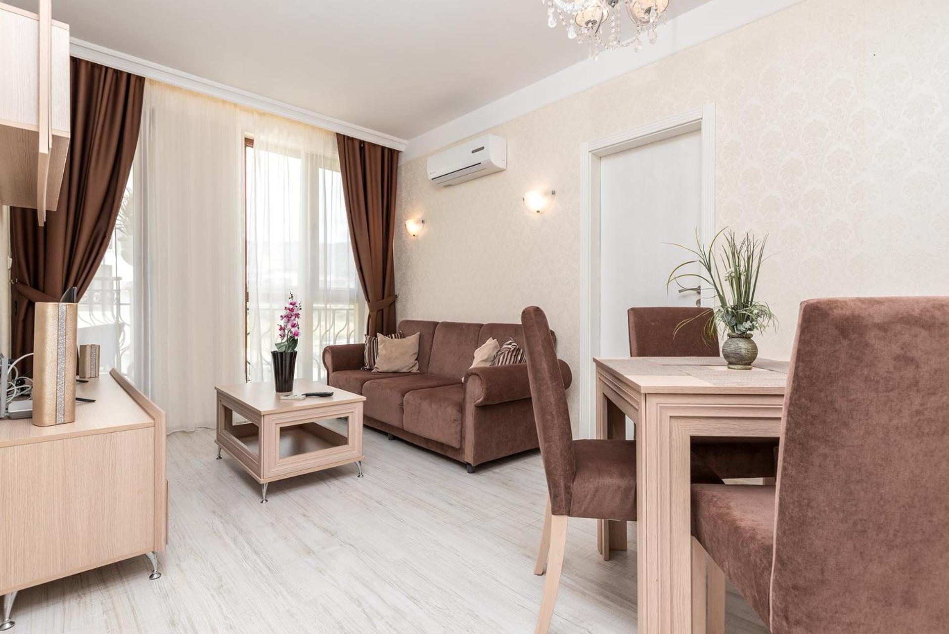 Standard One-Bedroom Apartment photo 2