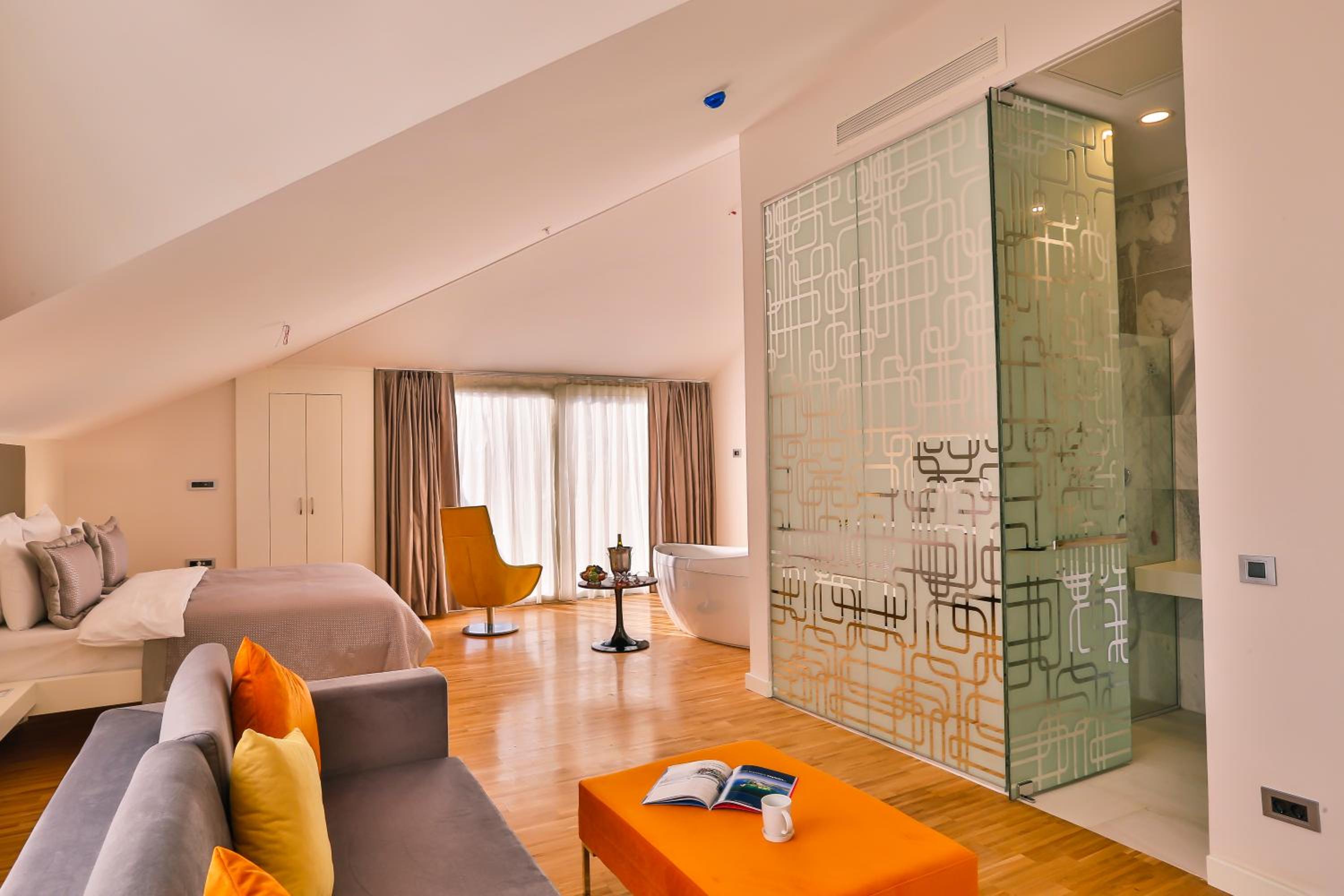 Executive Room with Balcony