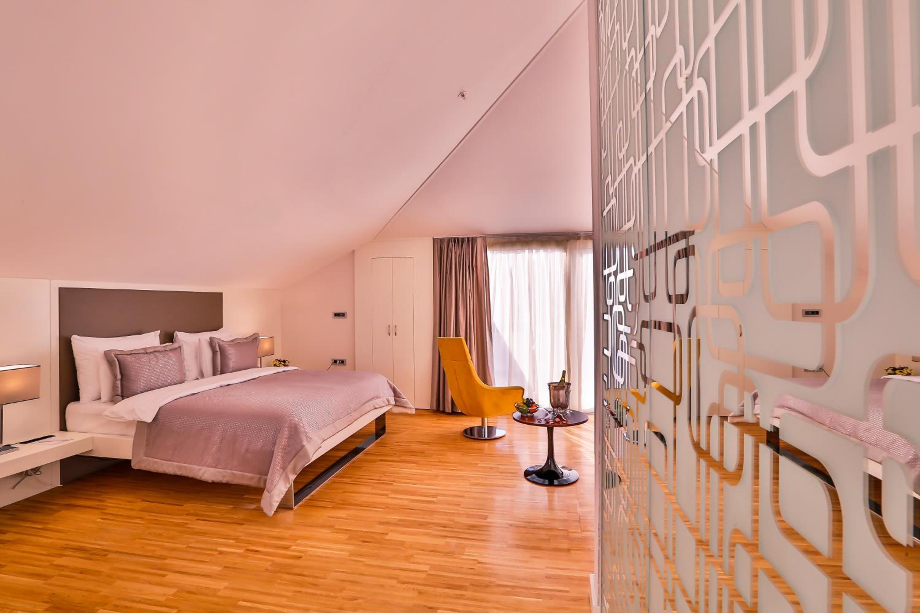 Executive Room with Balcony