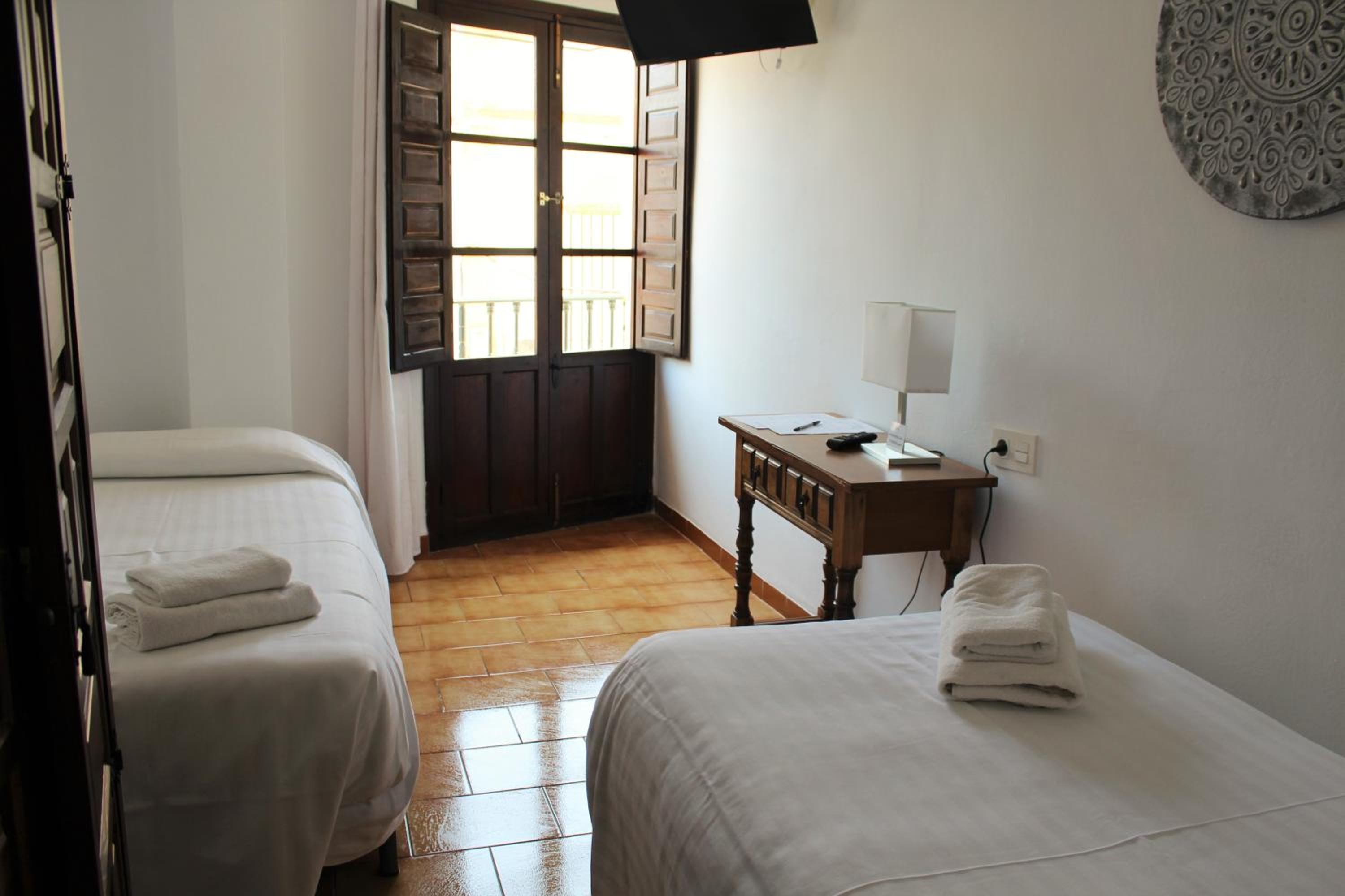 Quadruple Room - Photo 2