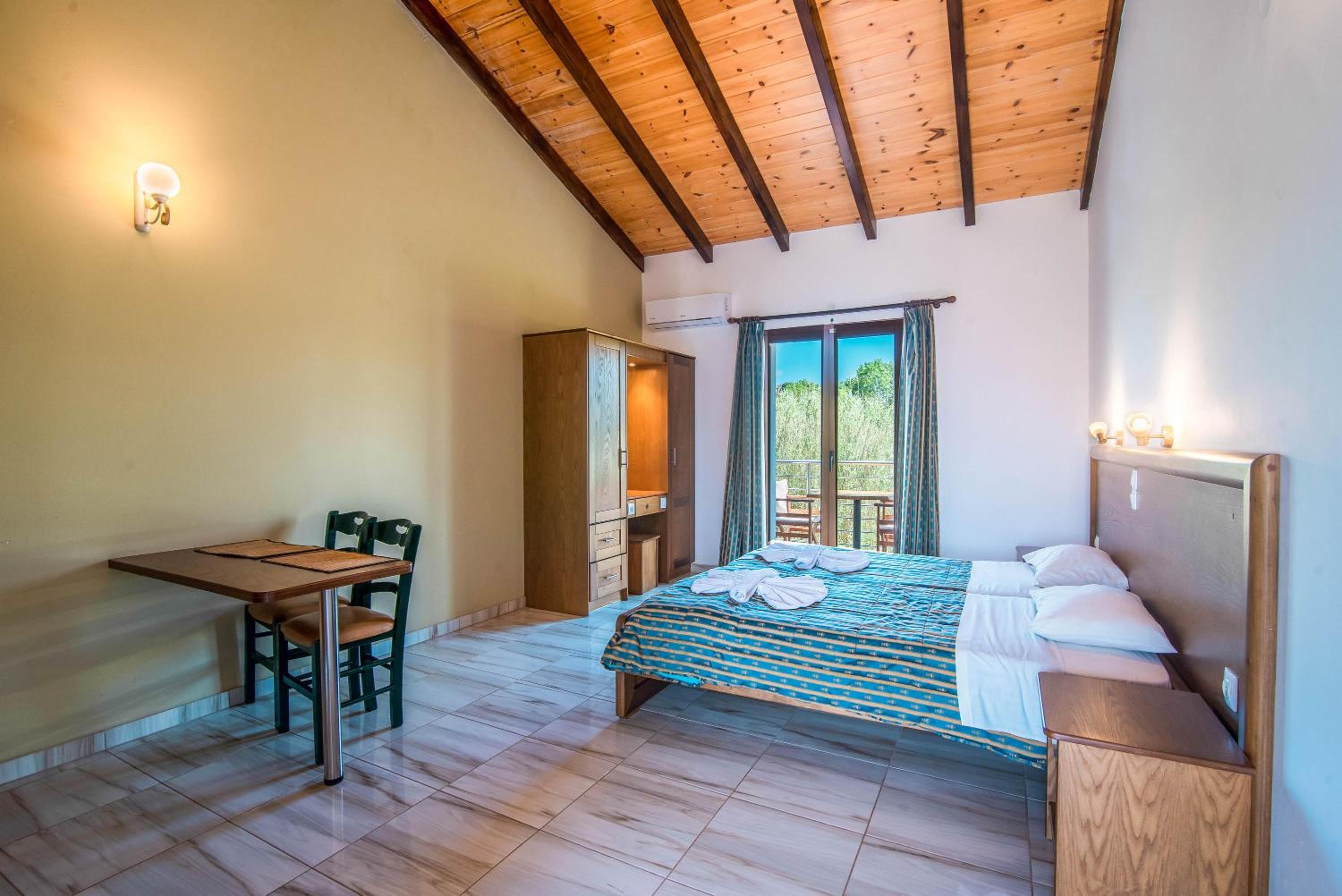 Studio with Mountain View photo 1