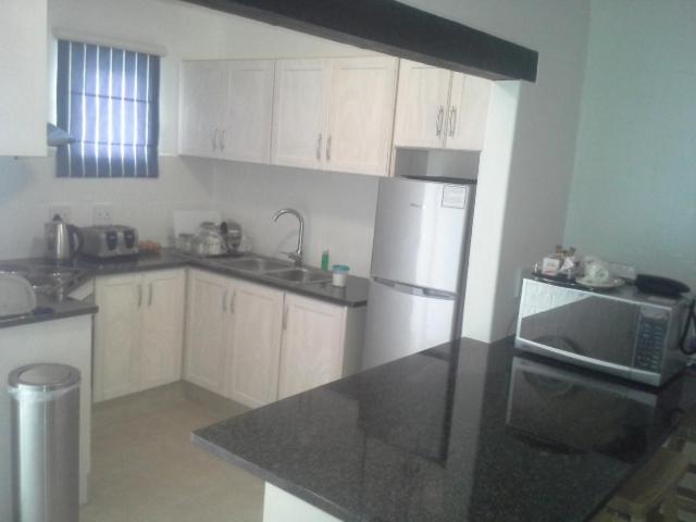Two-Bedroom Apartment - Photo 5