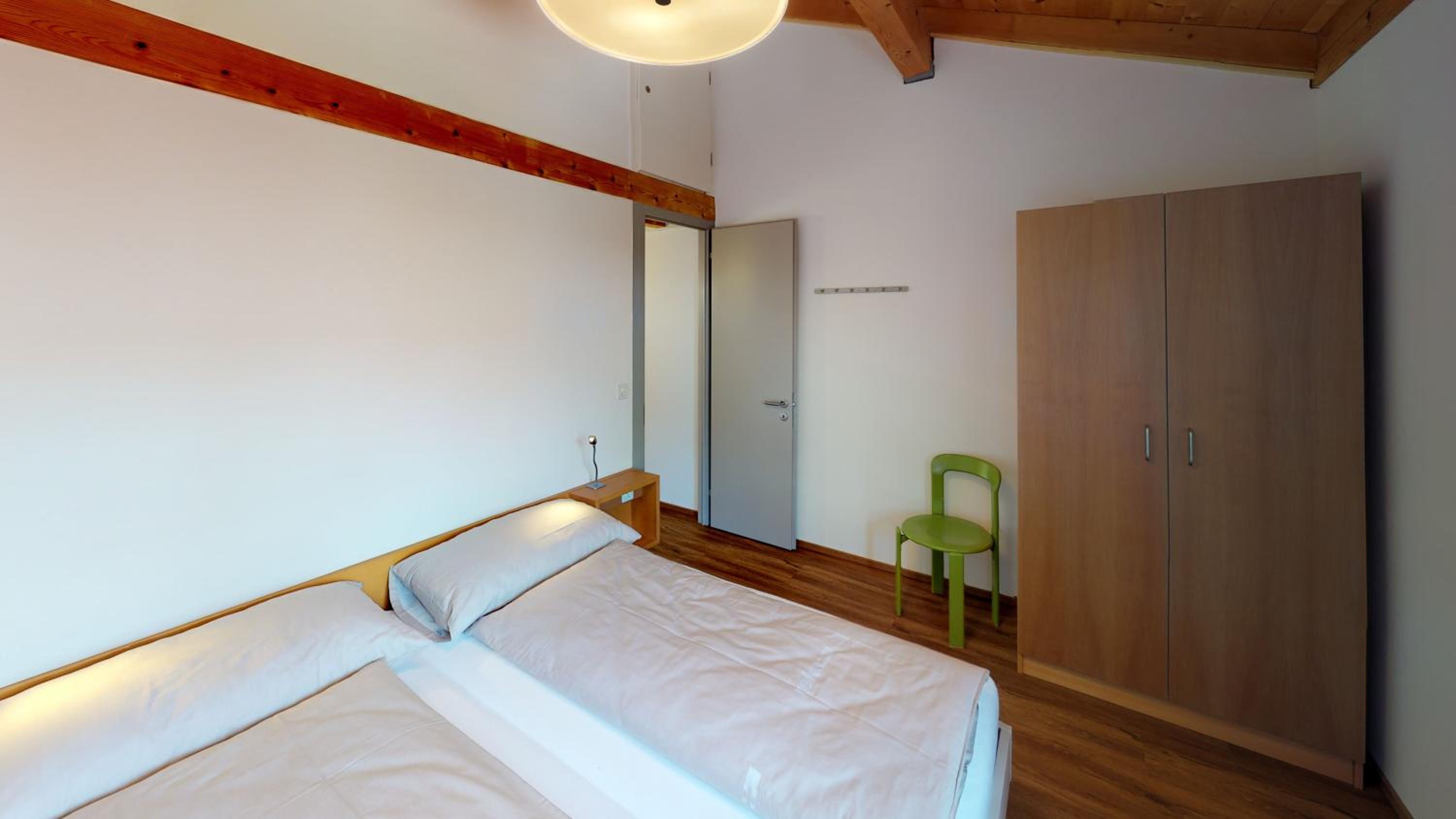 Modern Two-Bedroom Duplex Apartment photo 1