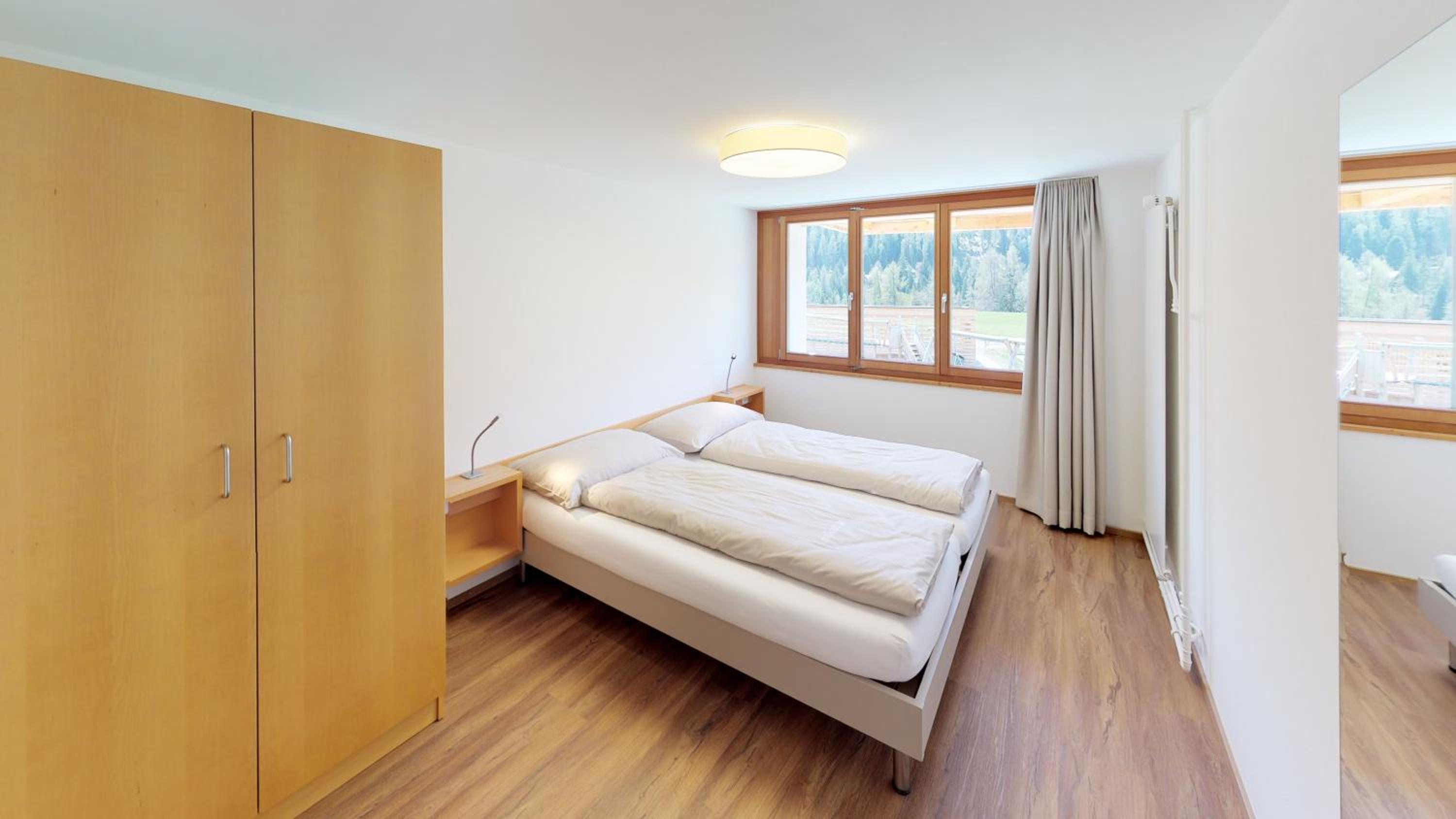 Modern Two-Bedroom Duplex  Apartment photo 3