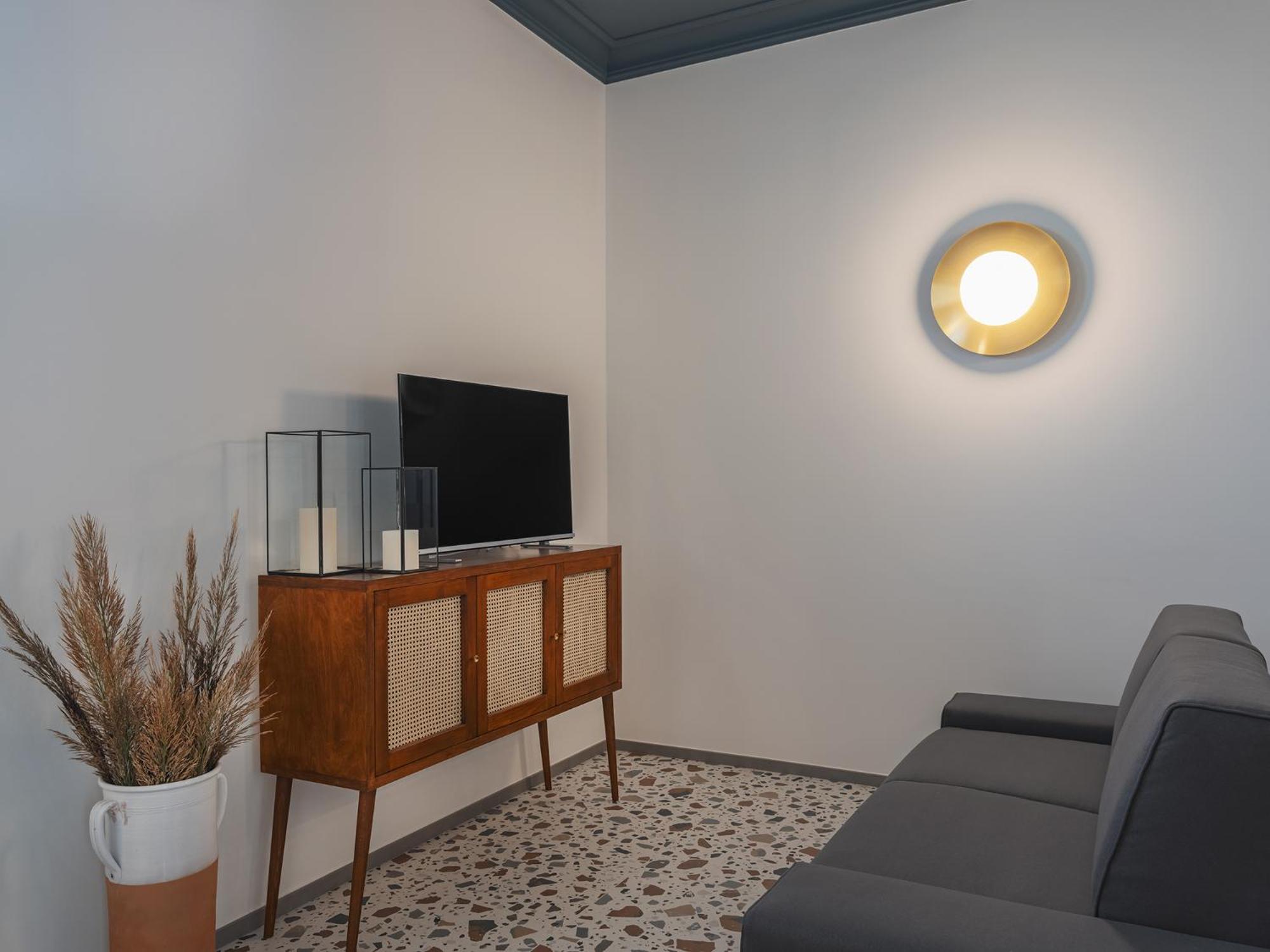 Two-Bedroom Apartment photo 3