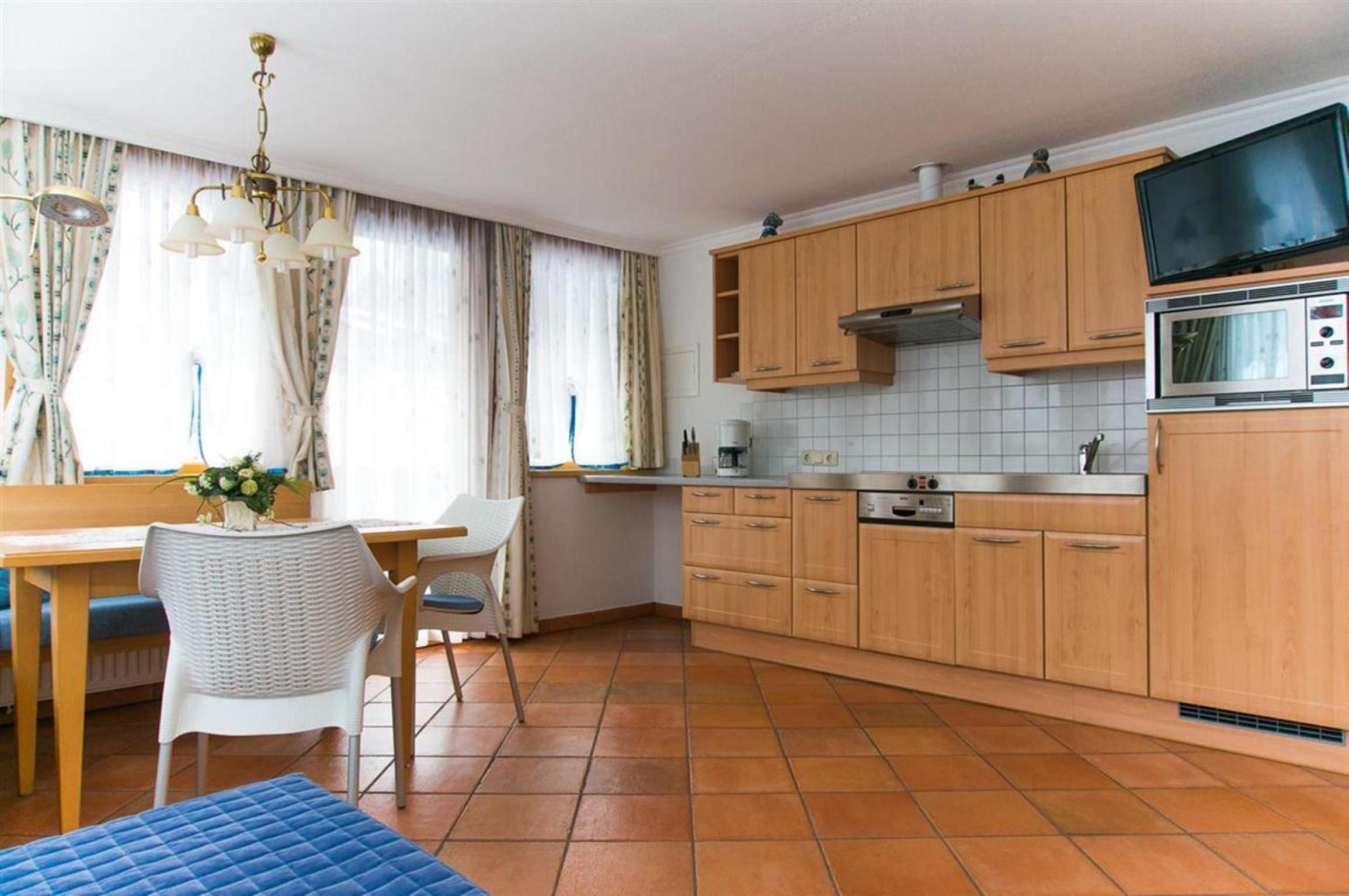 Superior Apartment photo 2
