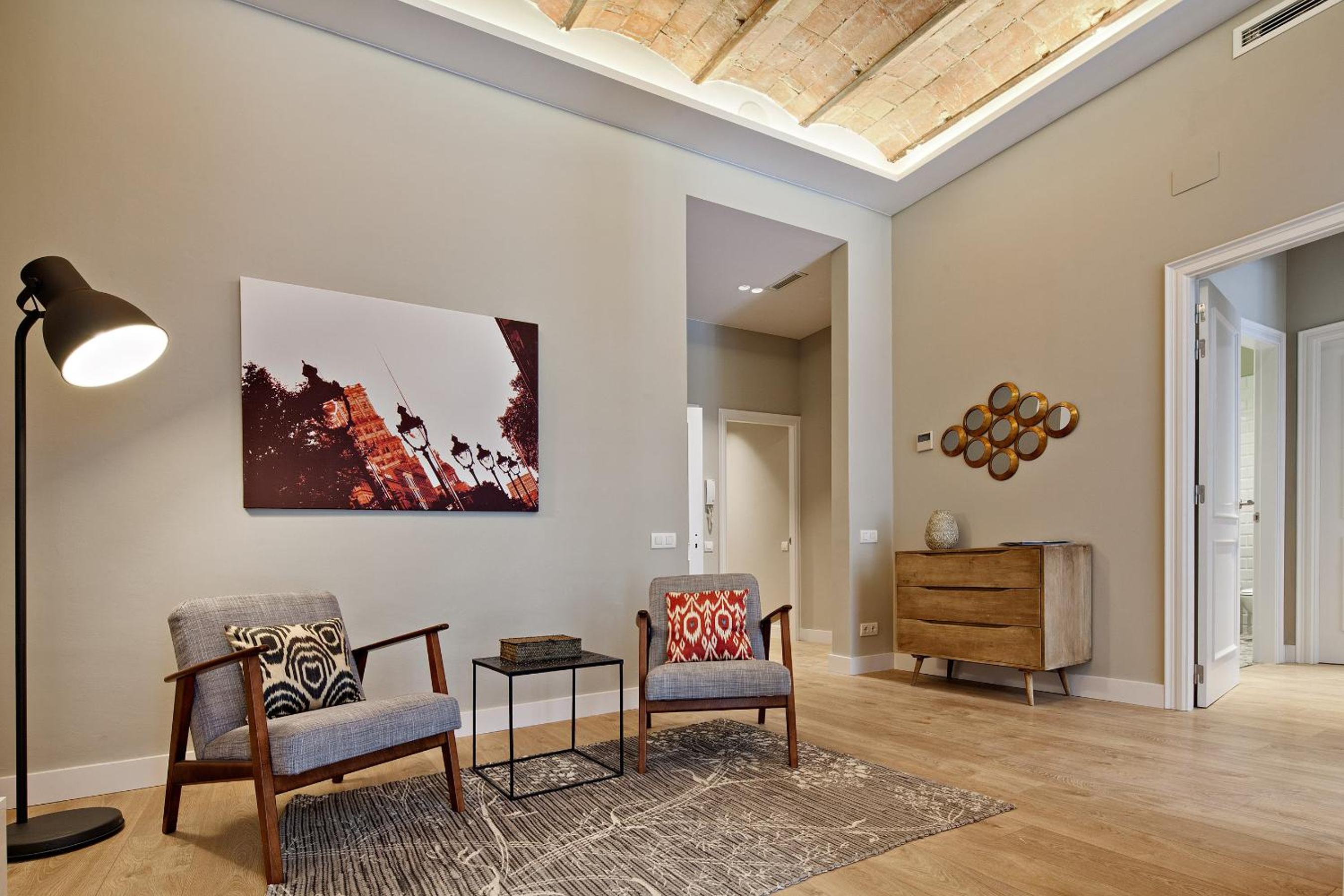 Apartment with Terrace photo 2