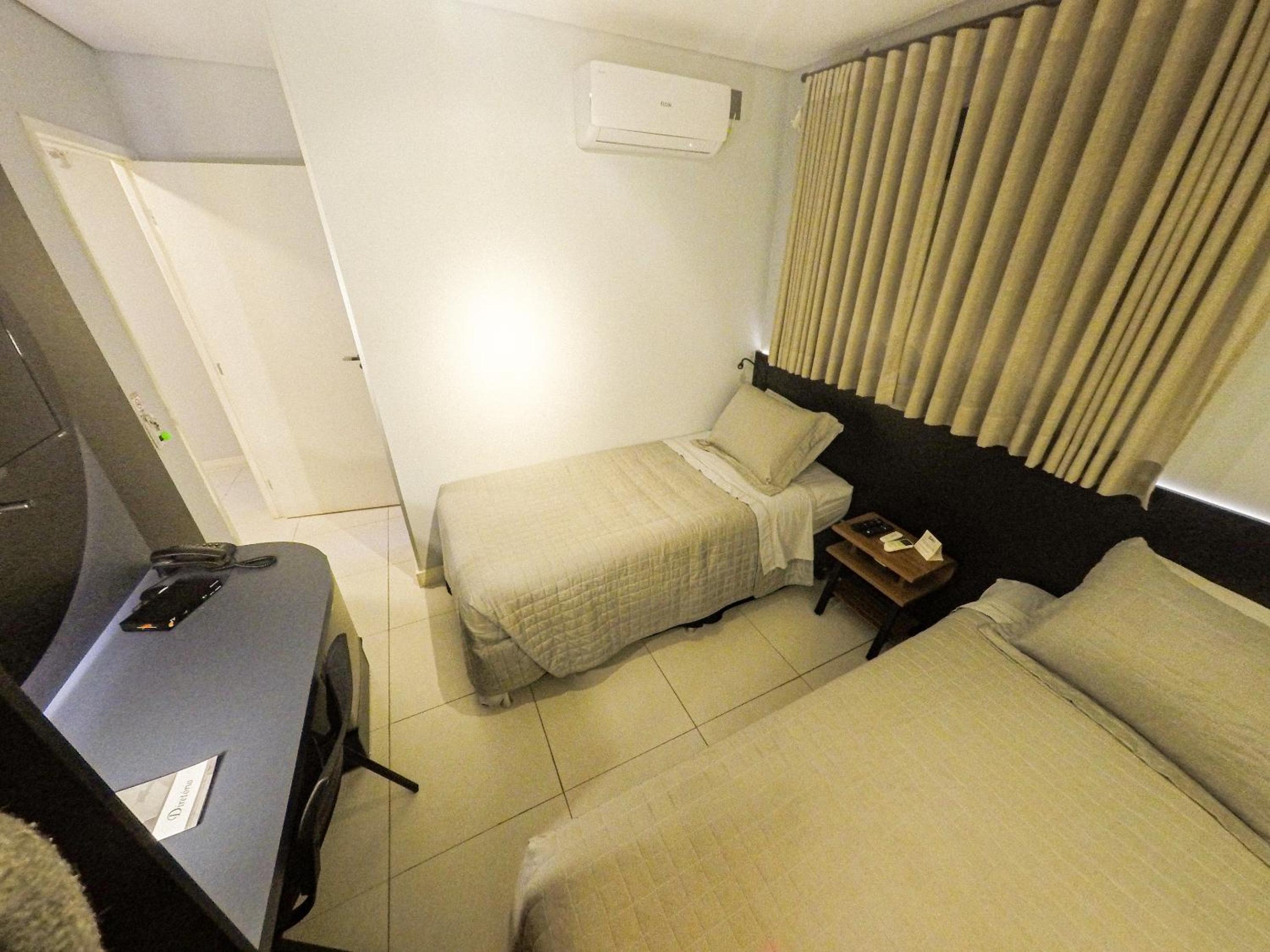 Standard Double Room photo 3