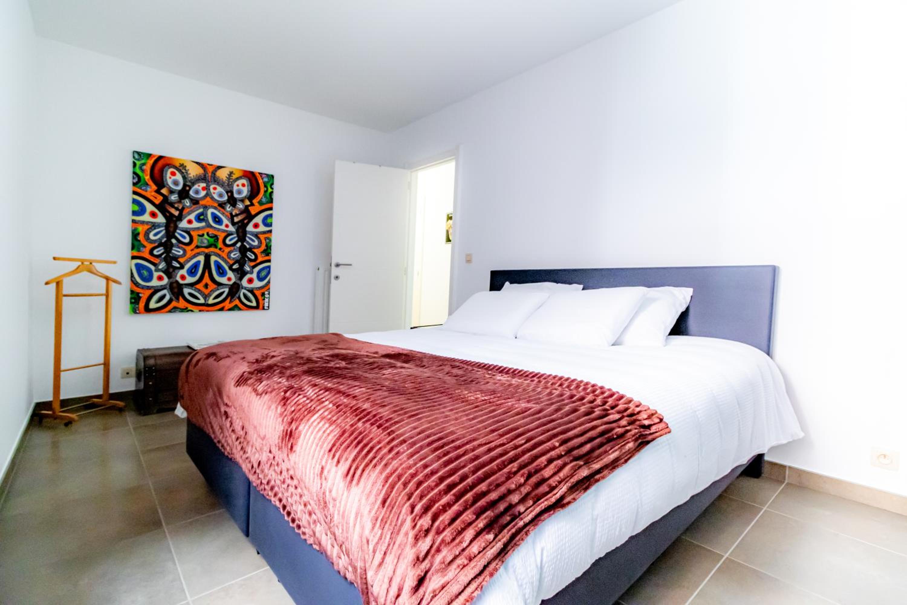 Two-Bedroom Apartment - Photo 1