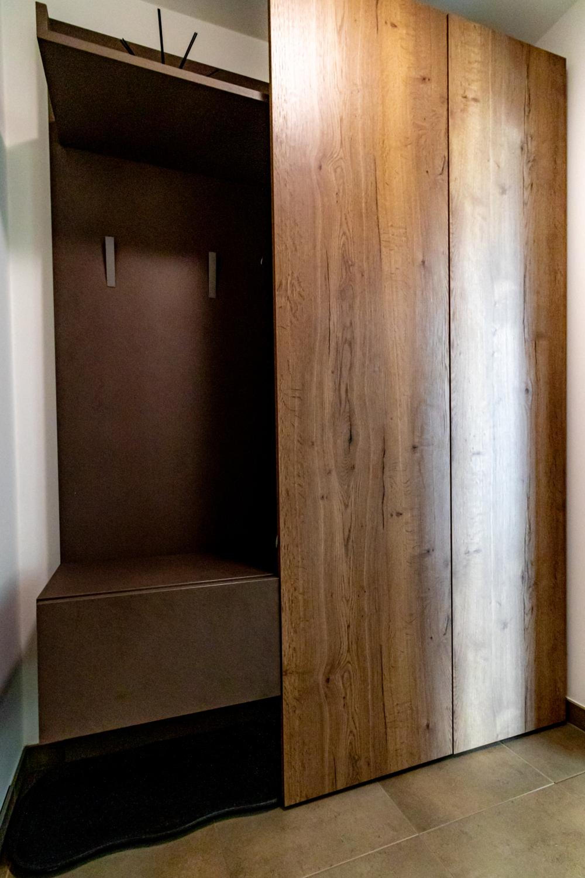 Two-Bedroom Apartment - Photo 21