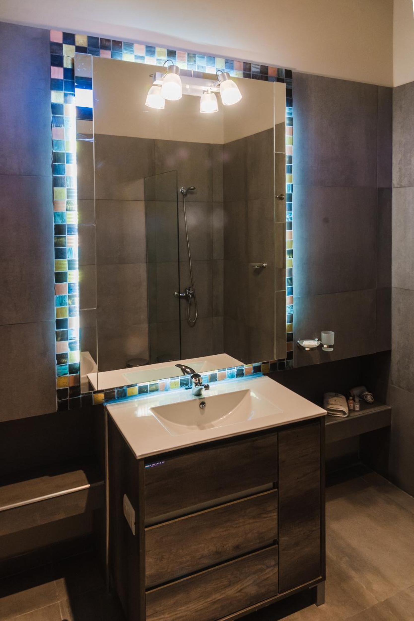 Double or Twin Room photo 2