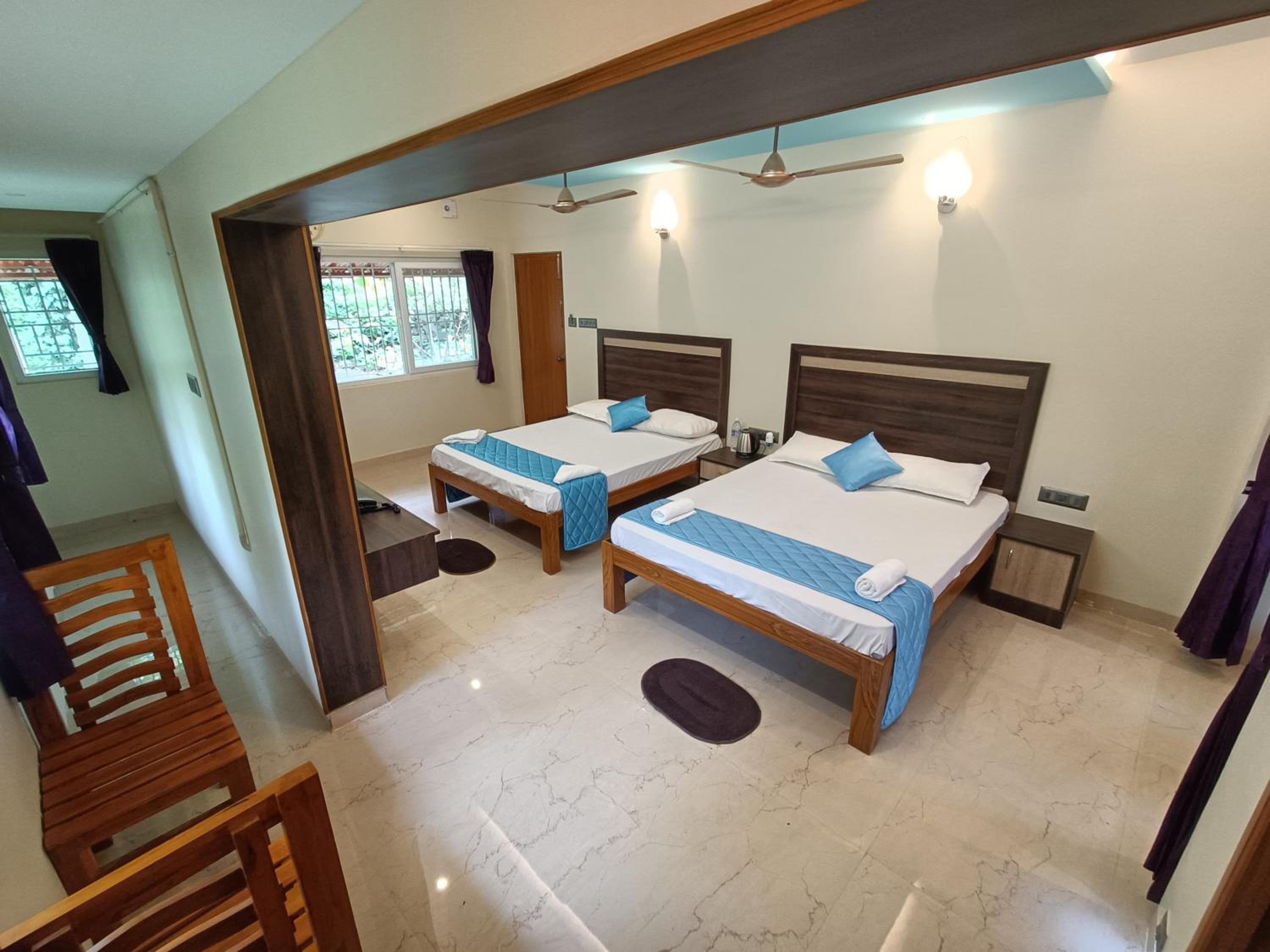 Family Room with Balcony - Photo 6