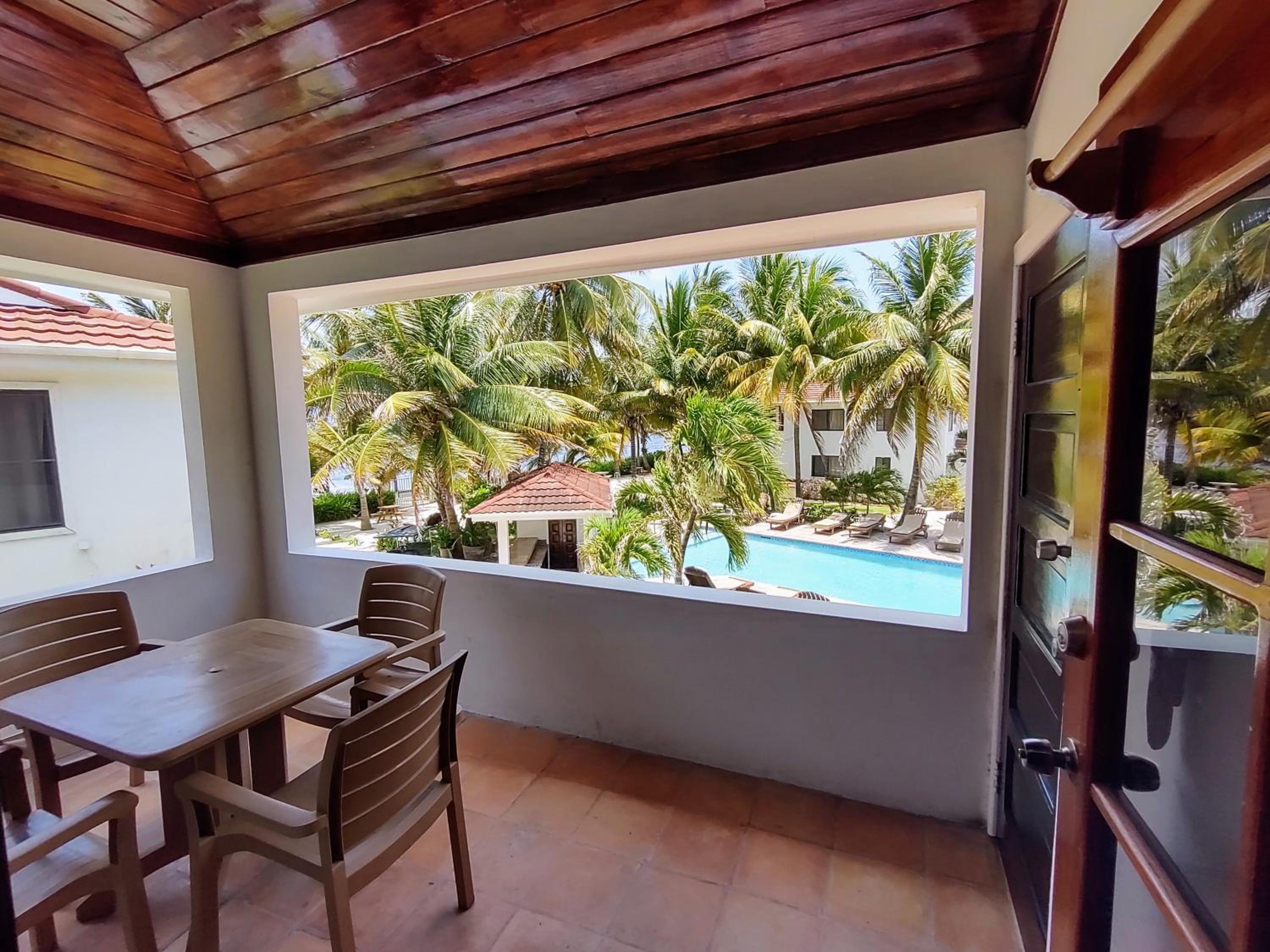 Condo with Pool View - Unit 3 & 21 photo 2