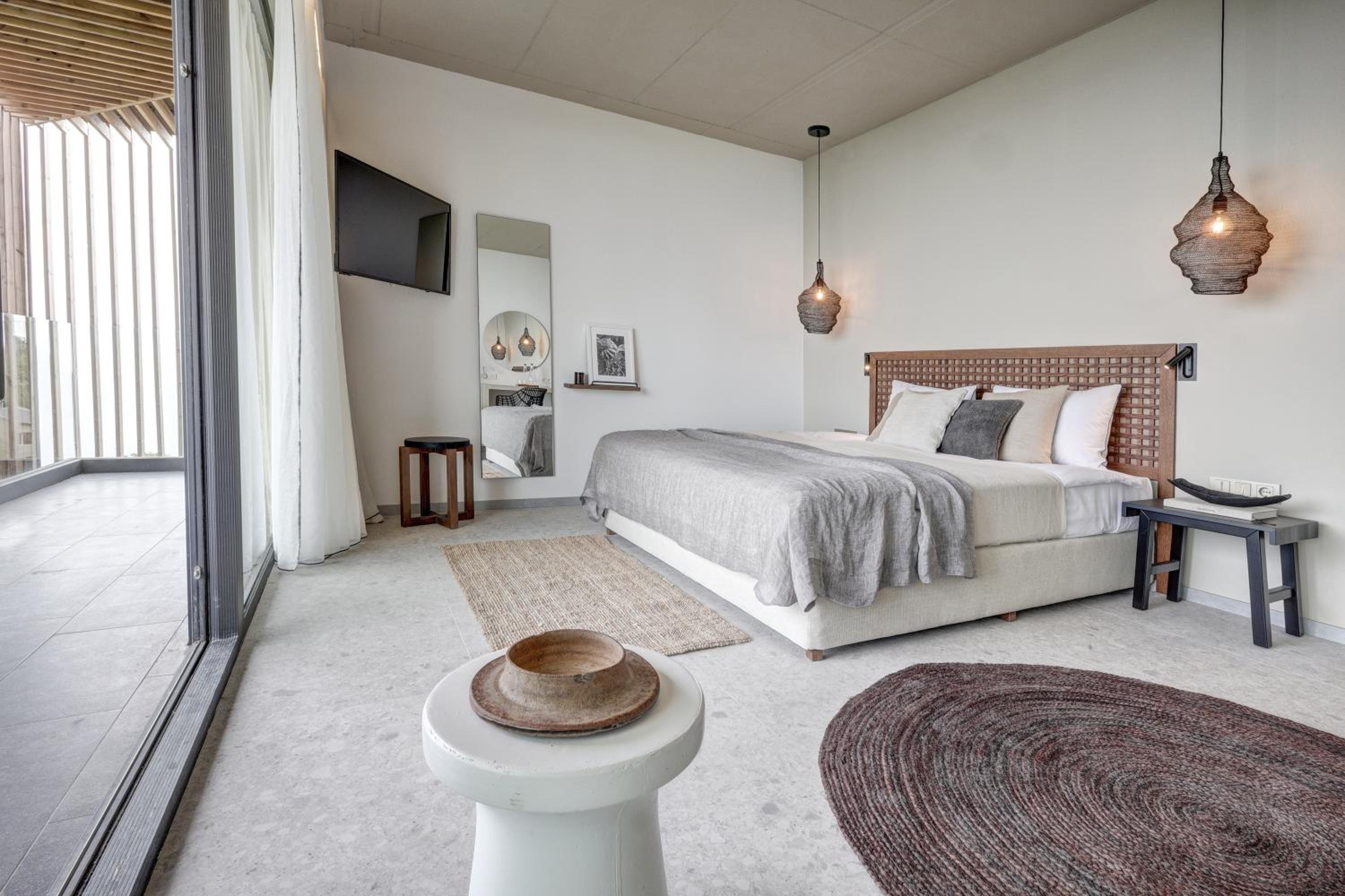 Double Room - Pool Side - Photo 3