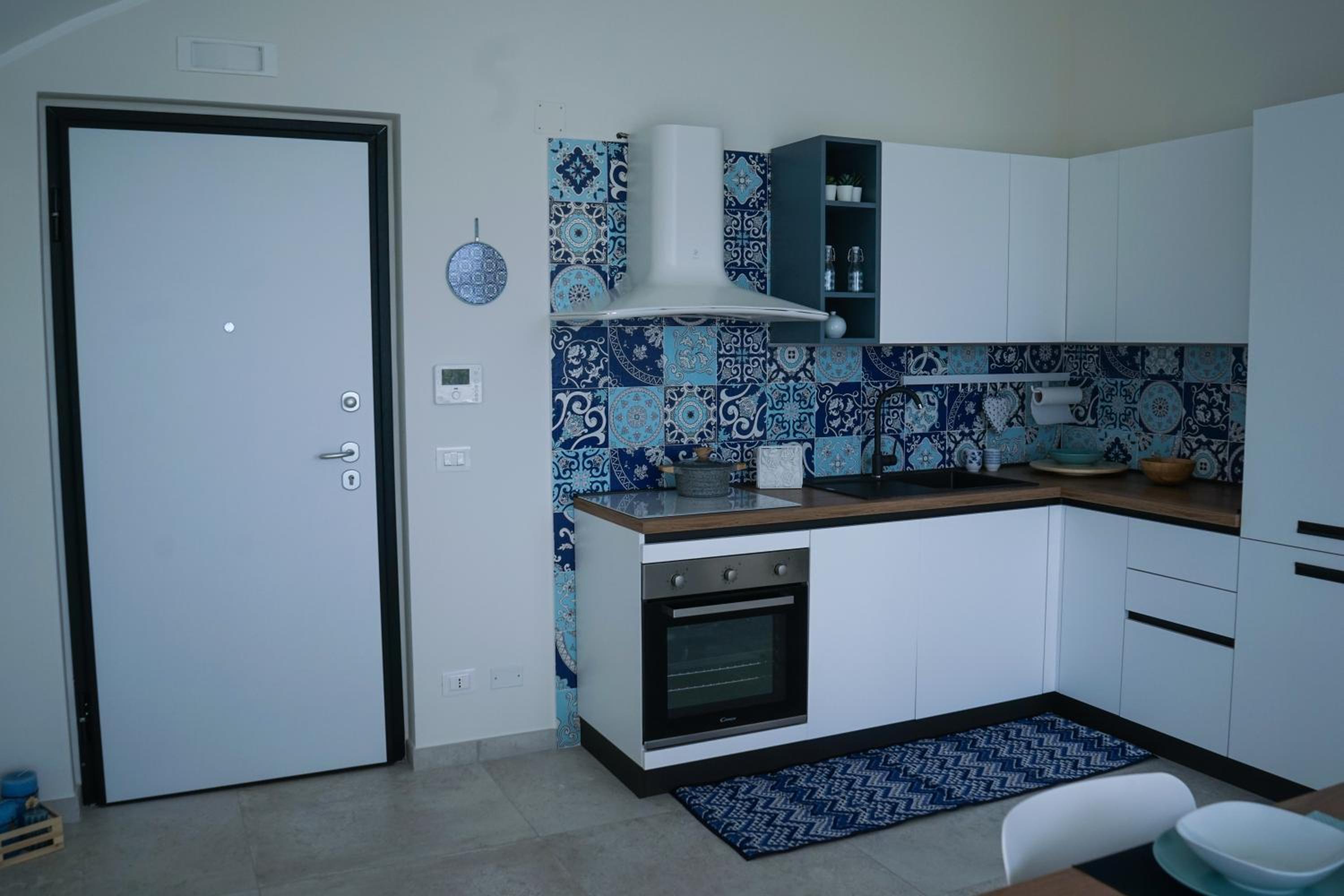 Two-Bedroom House photo 2
