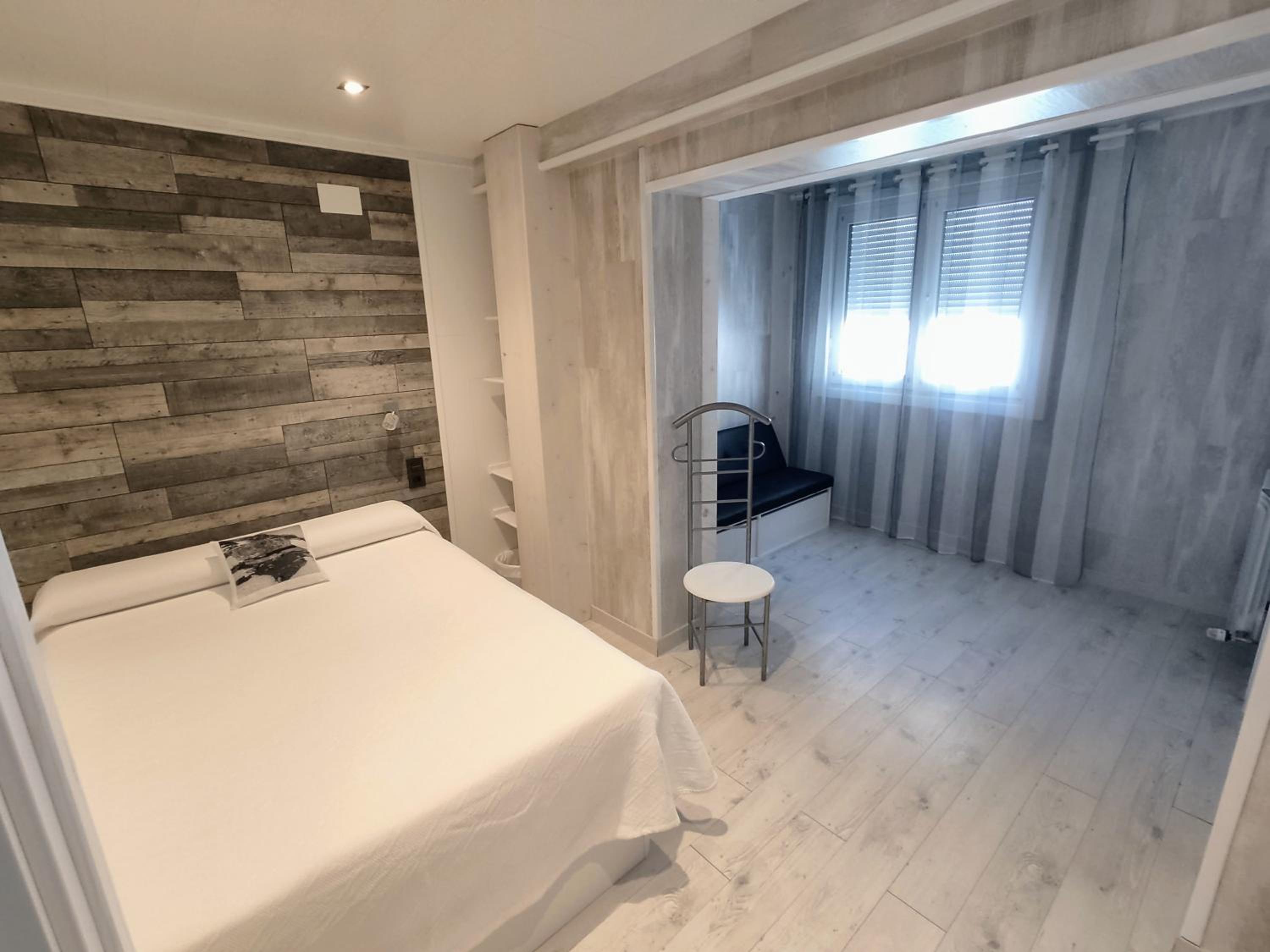 Estudio con terraza