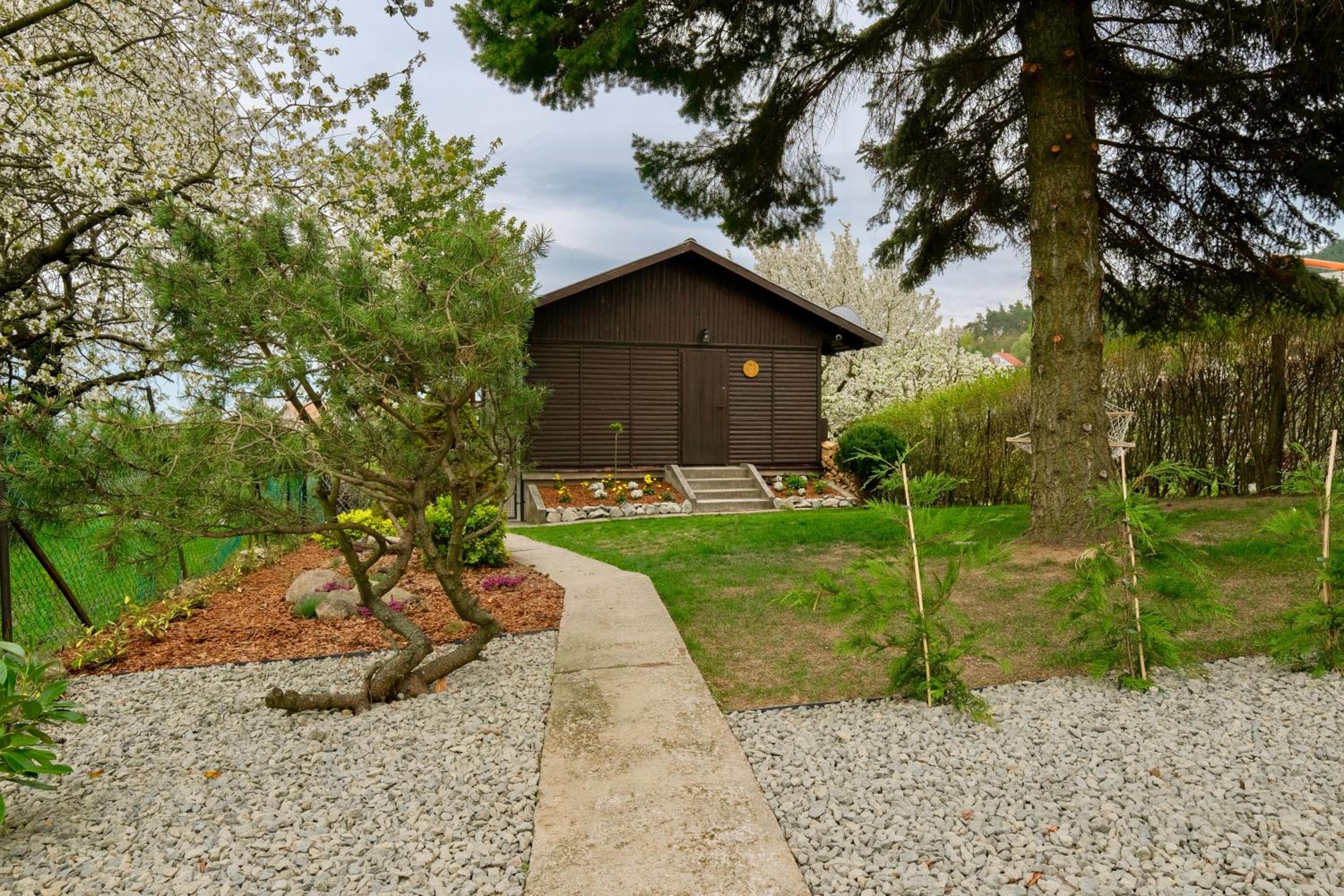 One-Bedroom House - Photo 4