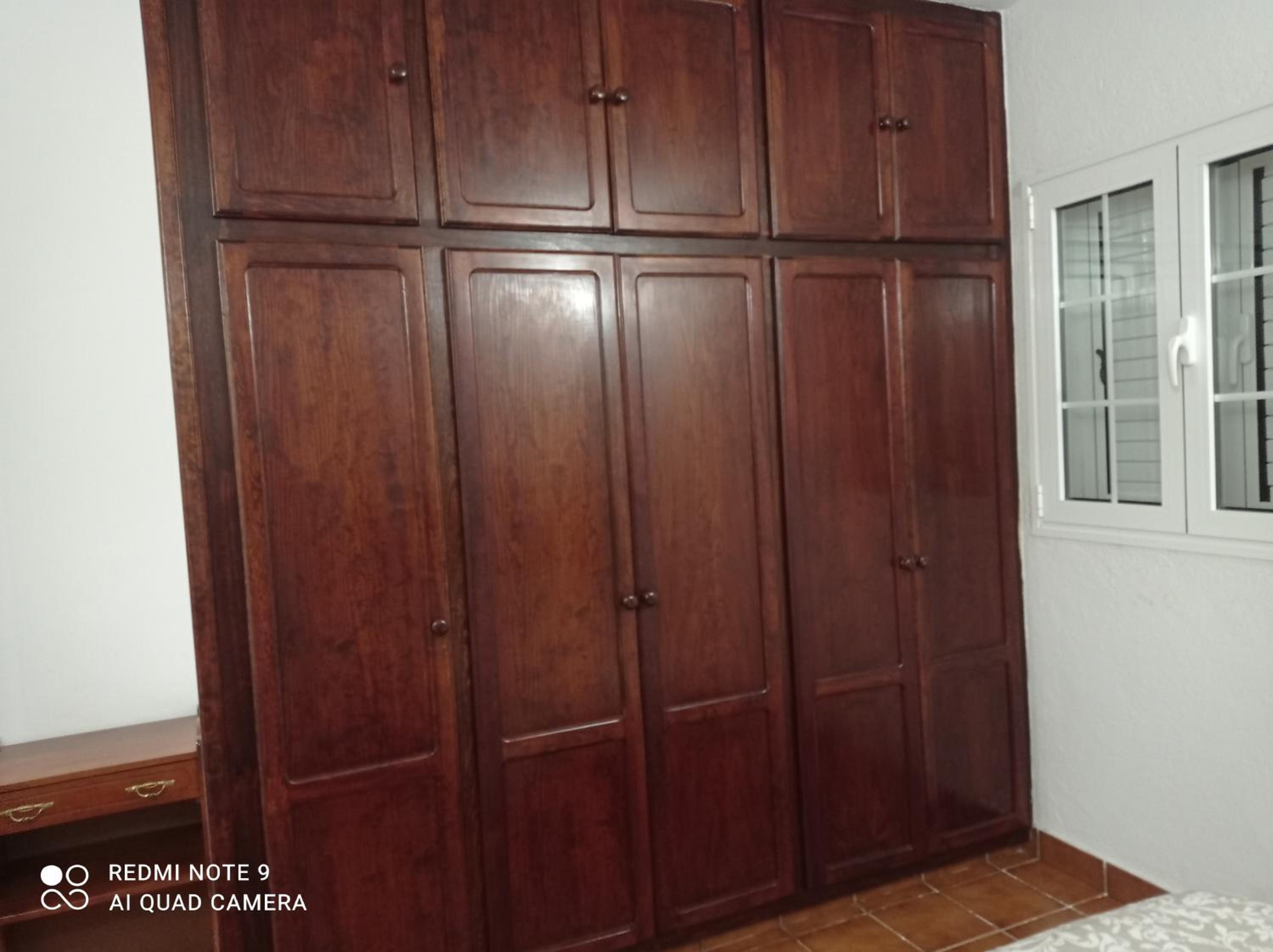 Two-Bedroom House - Photo 1