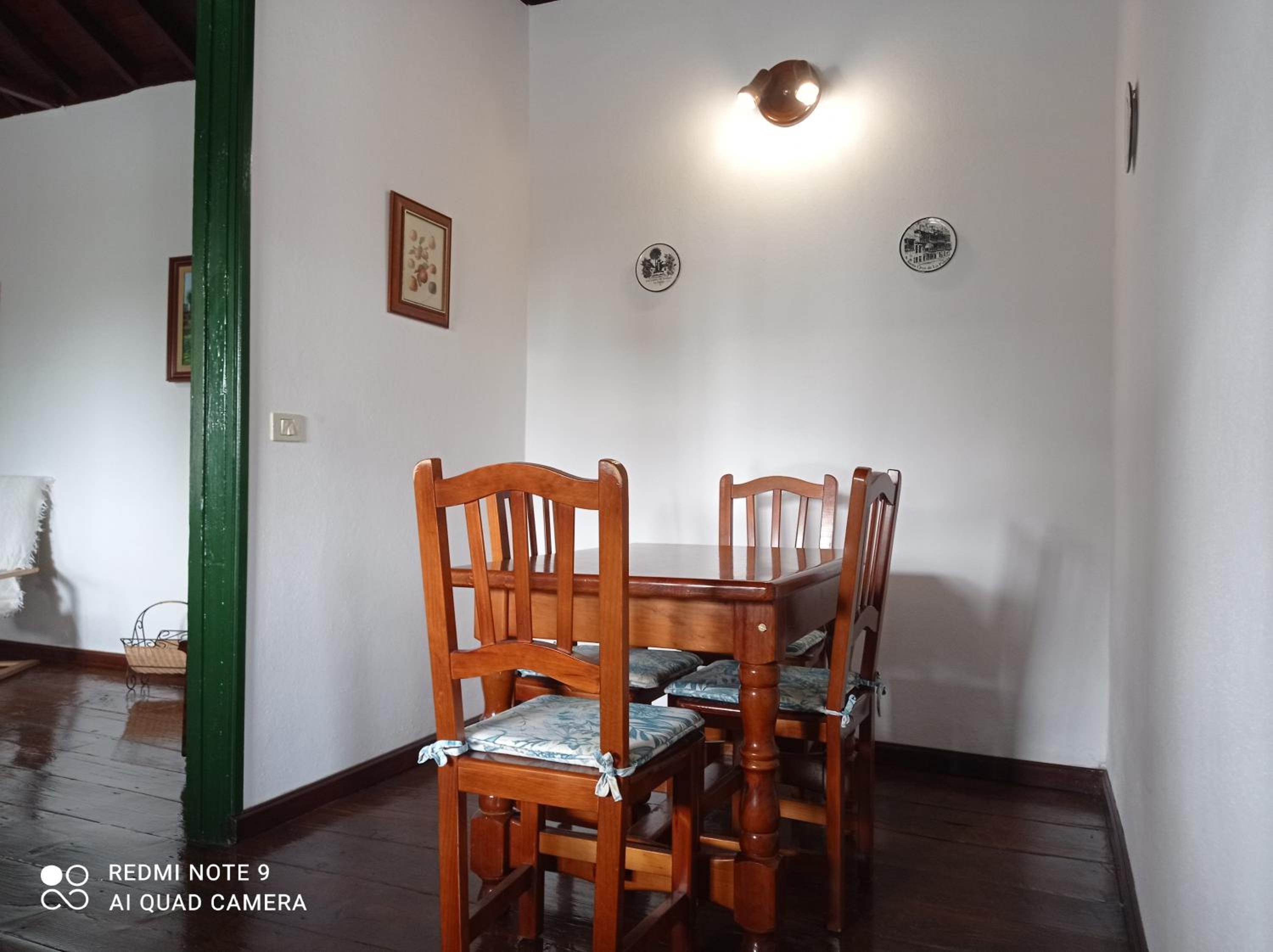 Two-Bedroom House - Photo 5