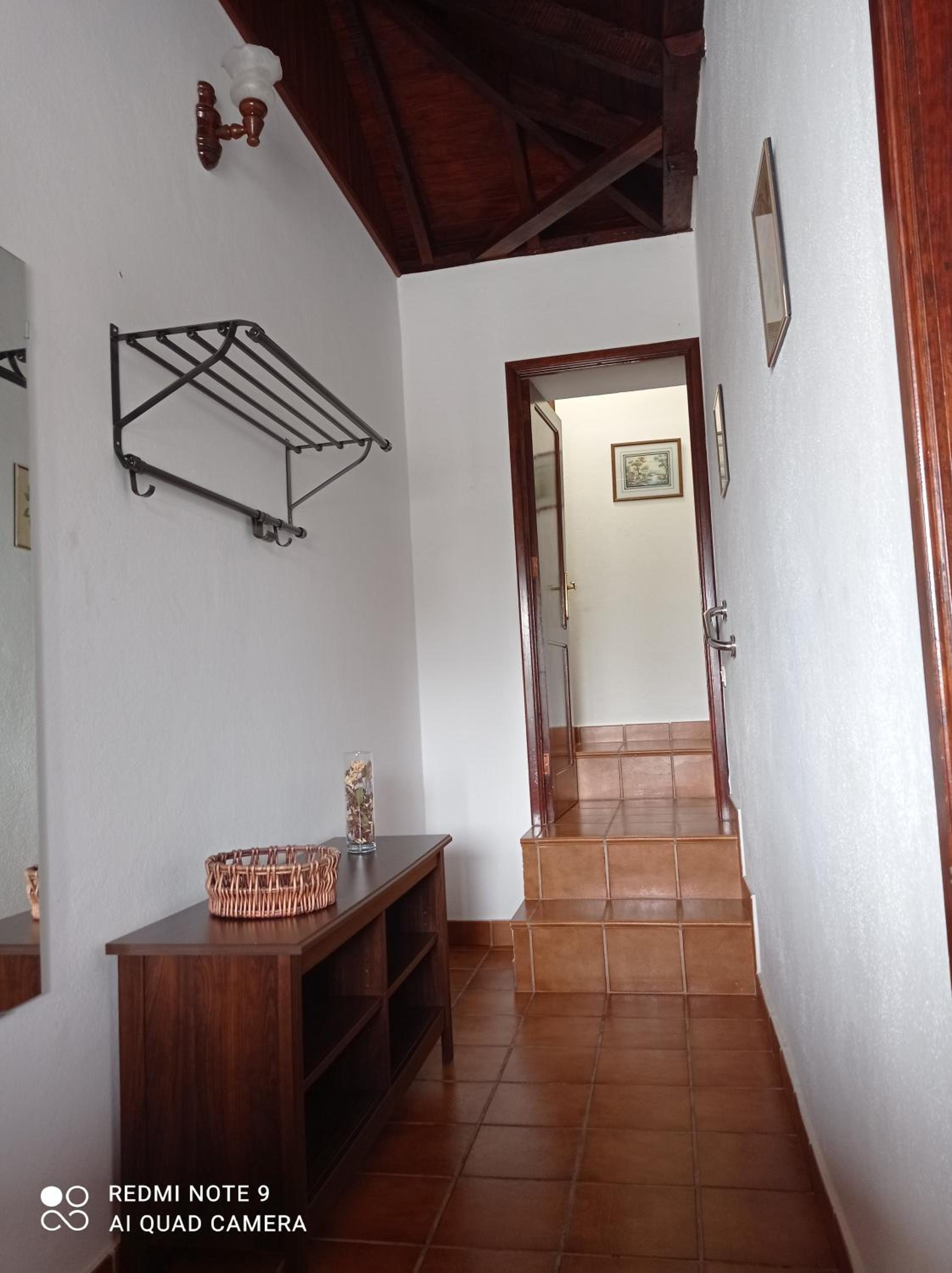 Two-Bedroom House - Photo 16