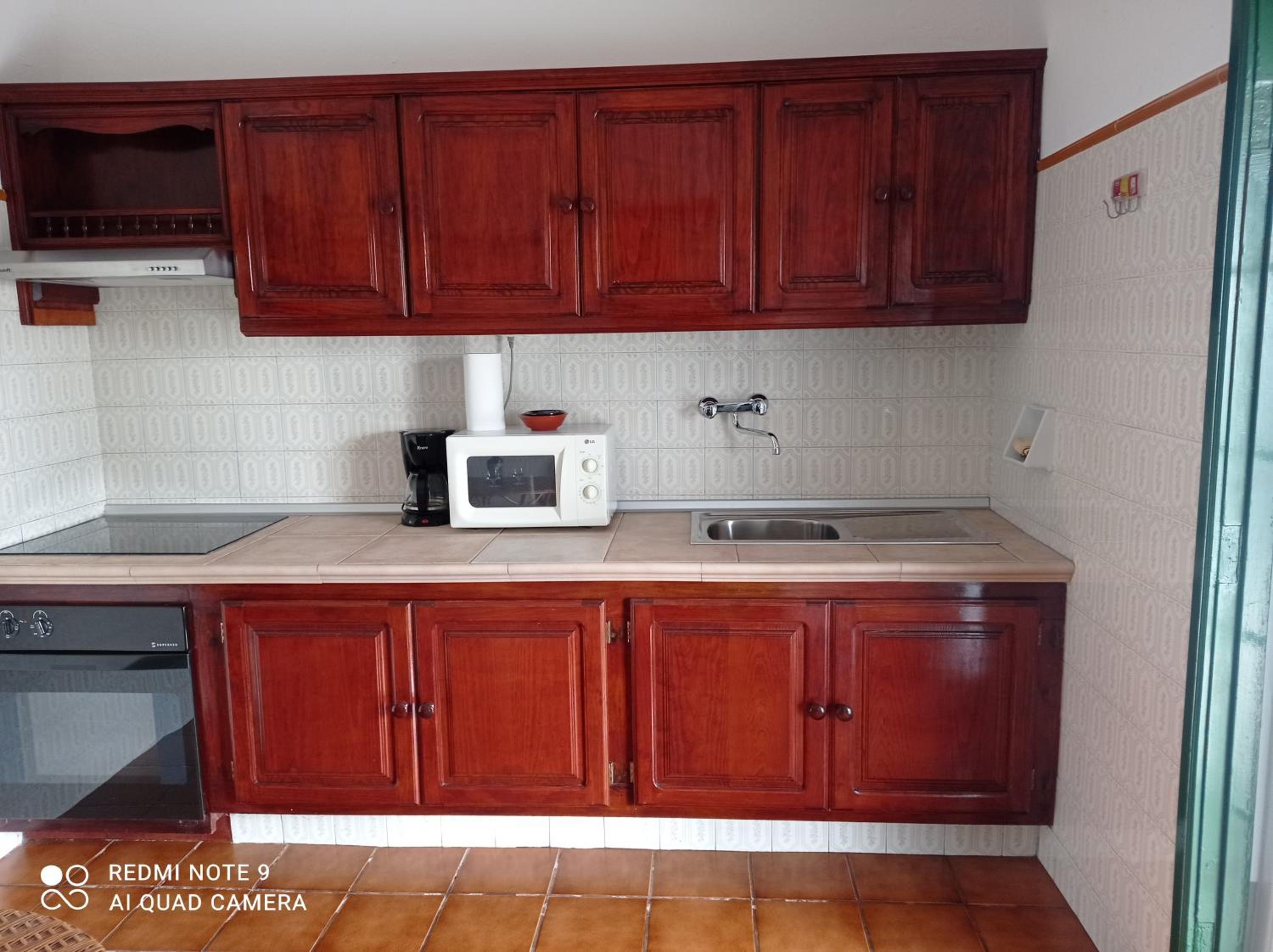 Two-Bedroom House - Photo 14