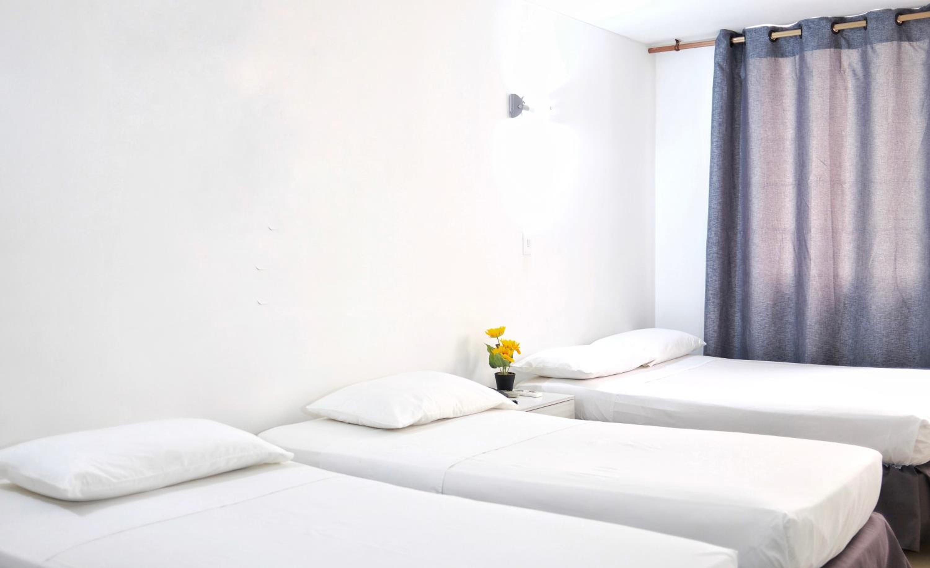 Quadruple Room - Photo 1