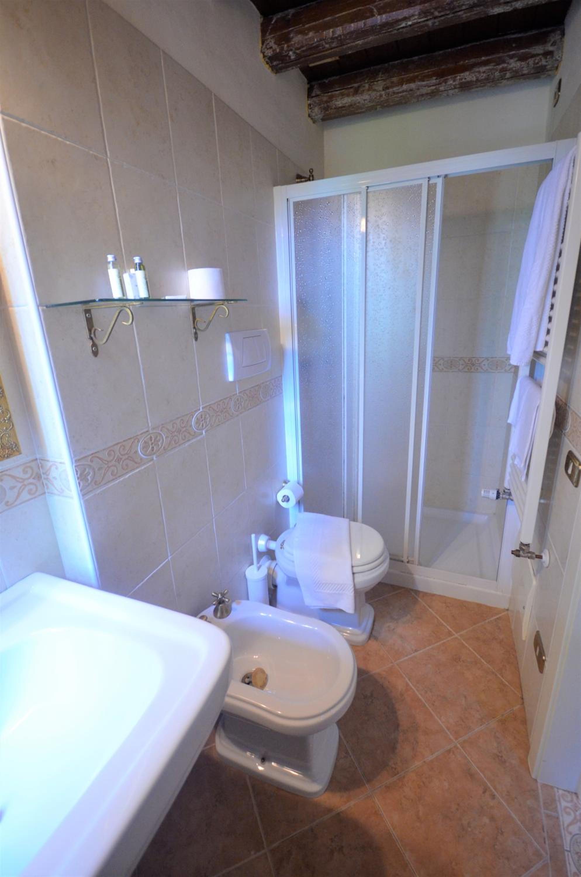 Family Junior Suite - Photo 6