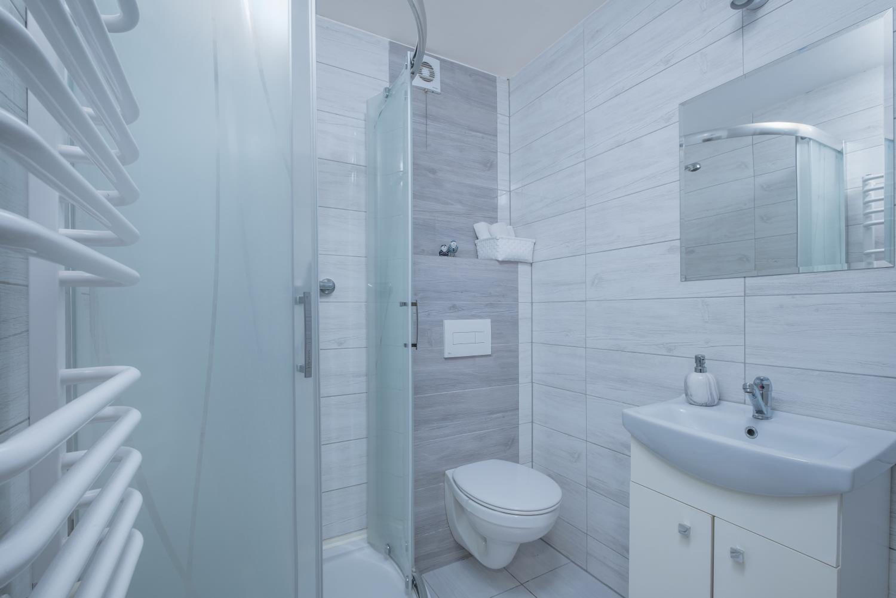 Double Room - Disability Access photo 2